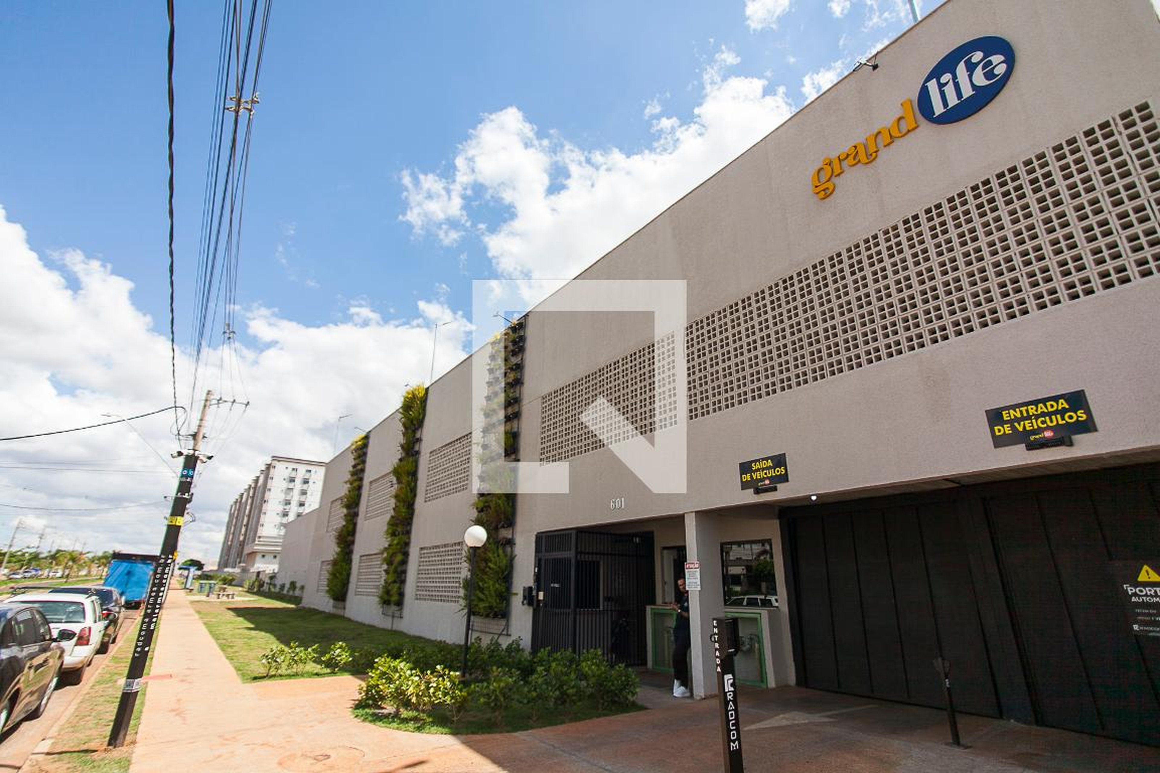 Fachada do Condominio Condomínio Grand Life