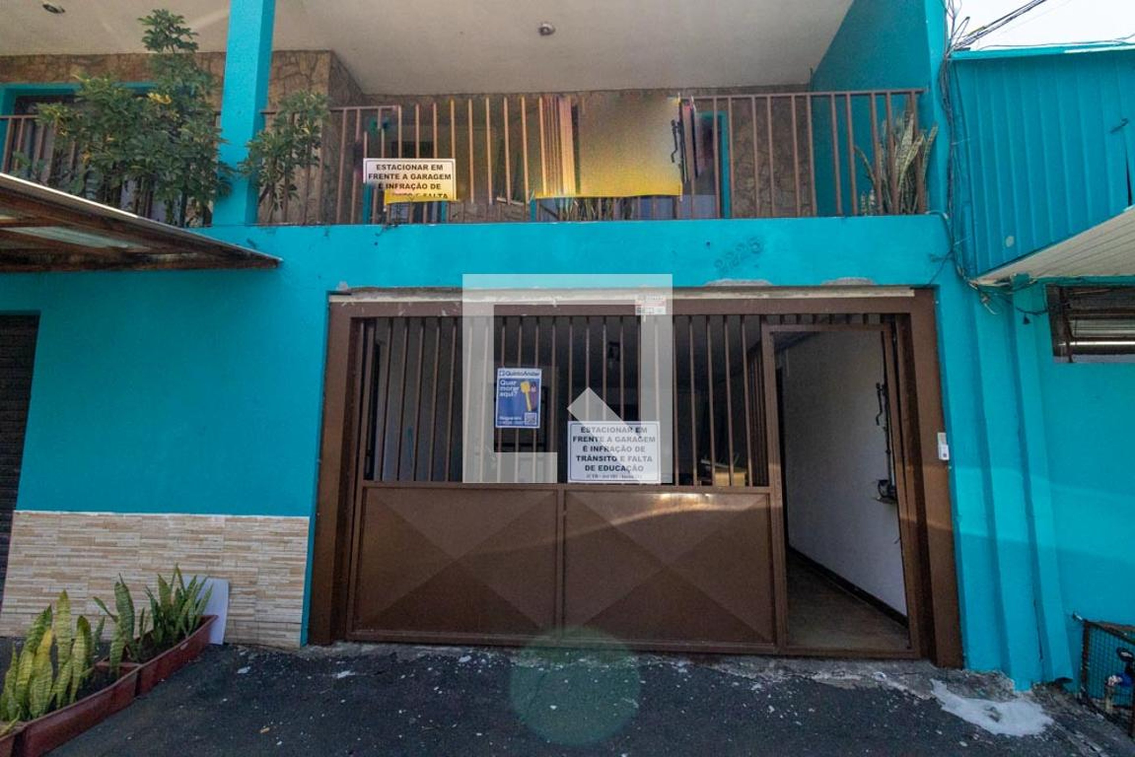 Fachada do Prédio Condomínio em Rua Epaminondas Santos, 2225