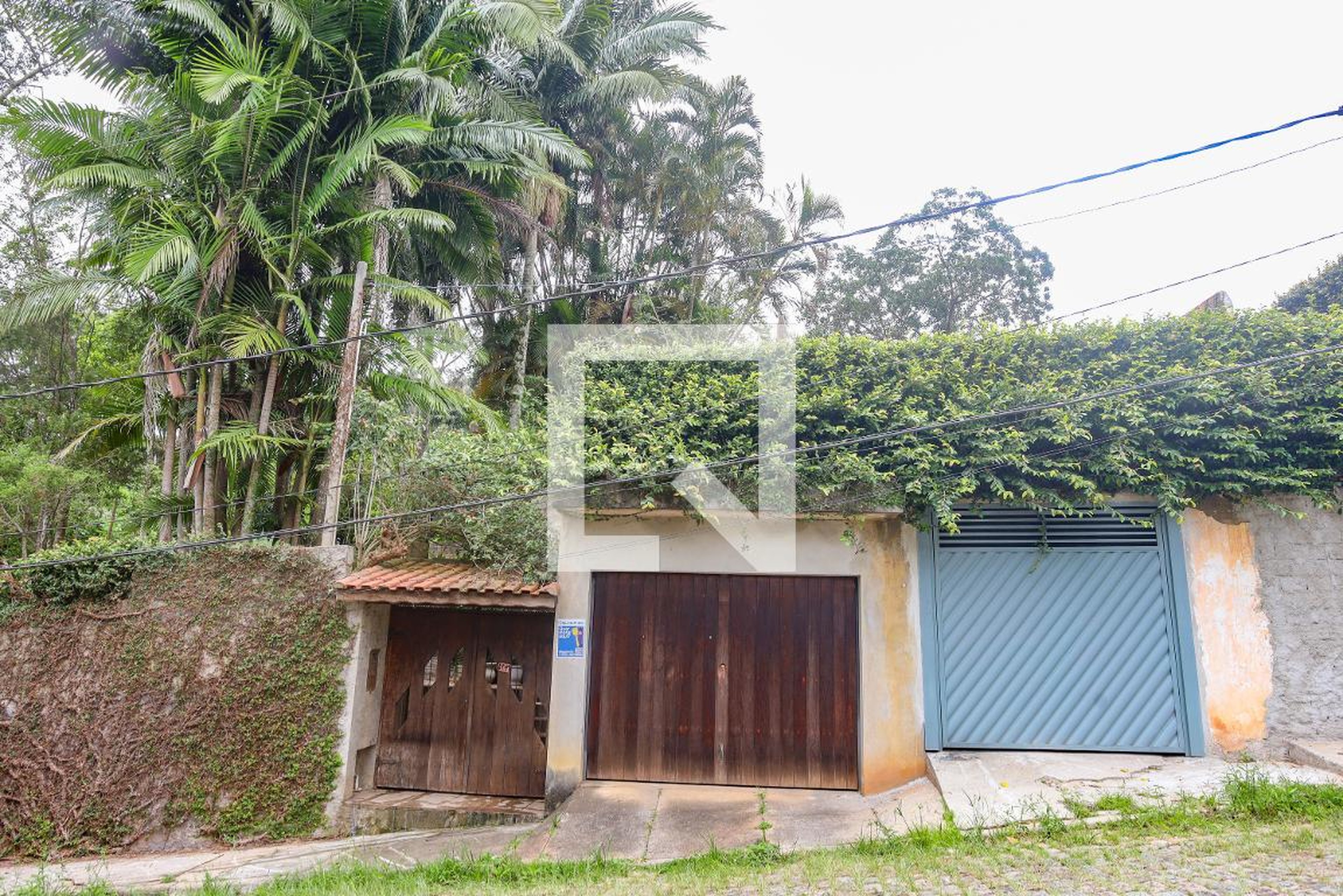 Fachada Condomínio em Rua Cila Brental dos Réis, 194