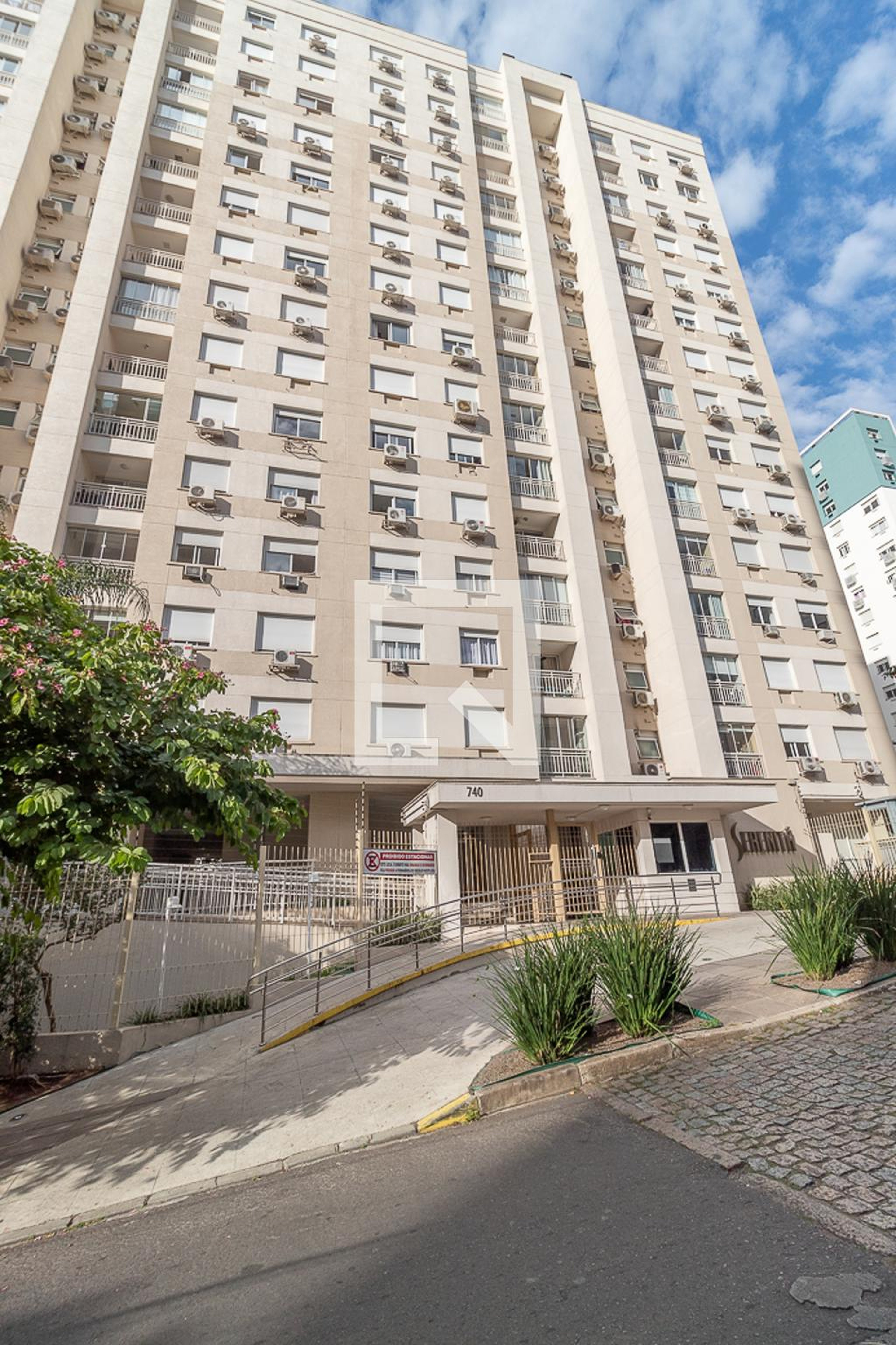 Fachada Condomínio Serenitá