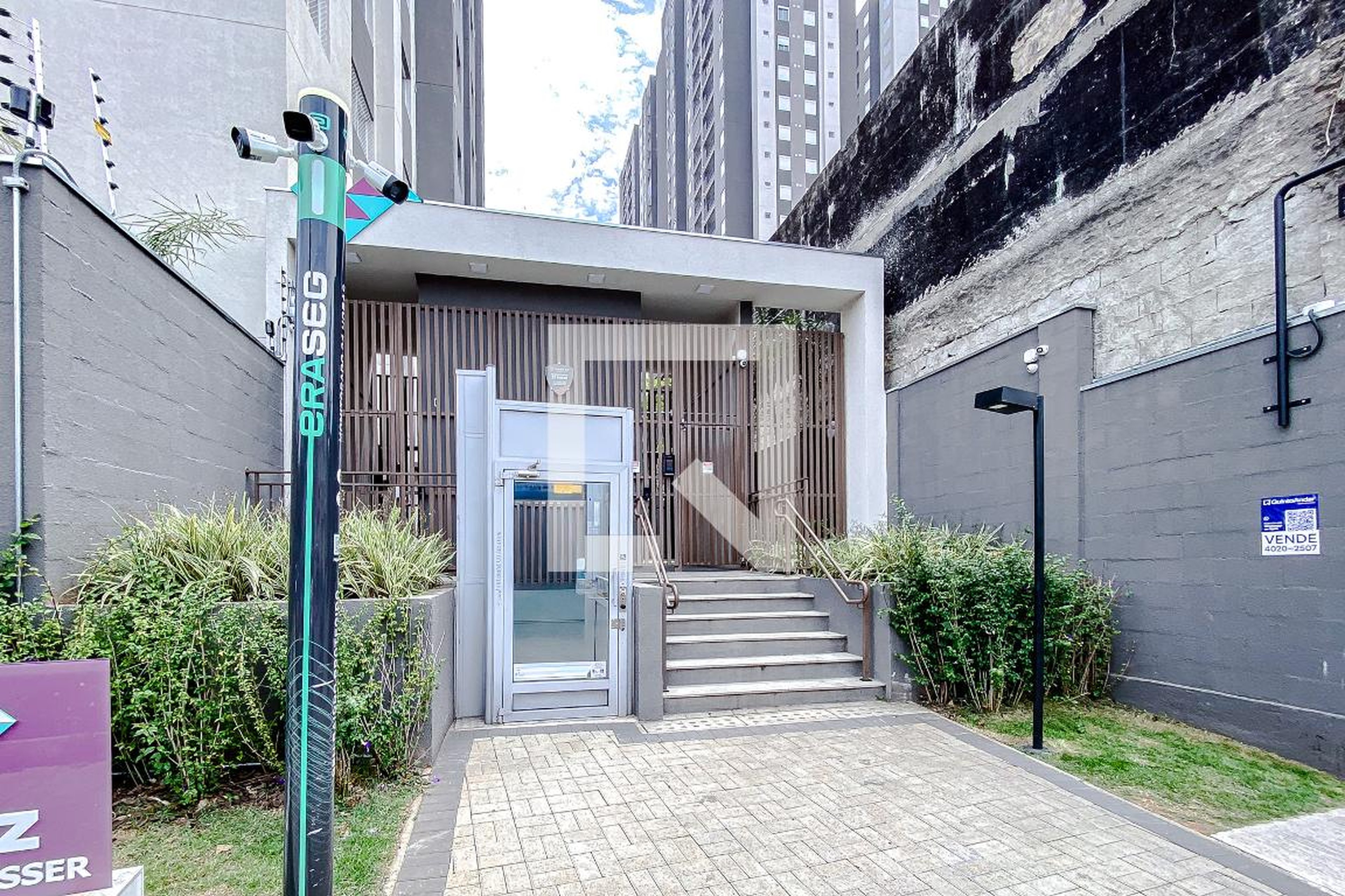 Fachada Condomínio VIVAZ Estação Bresser