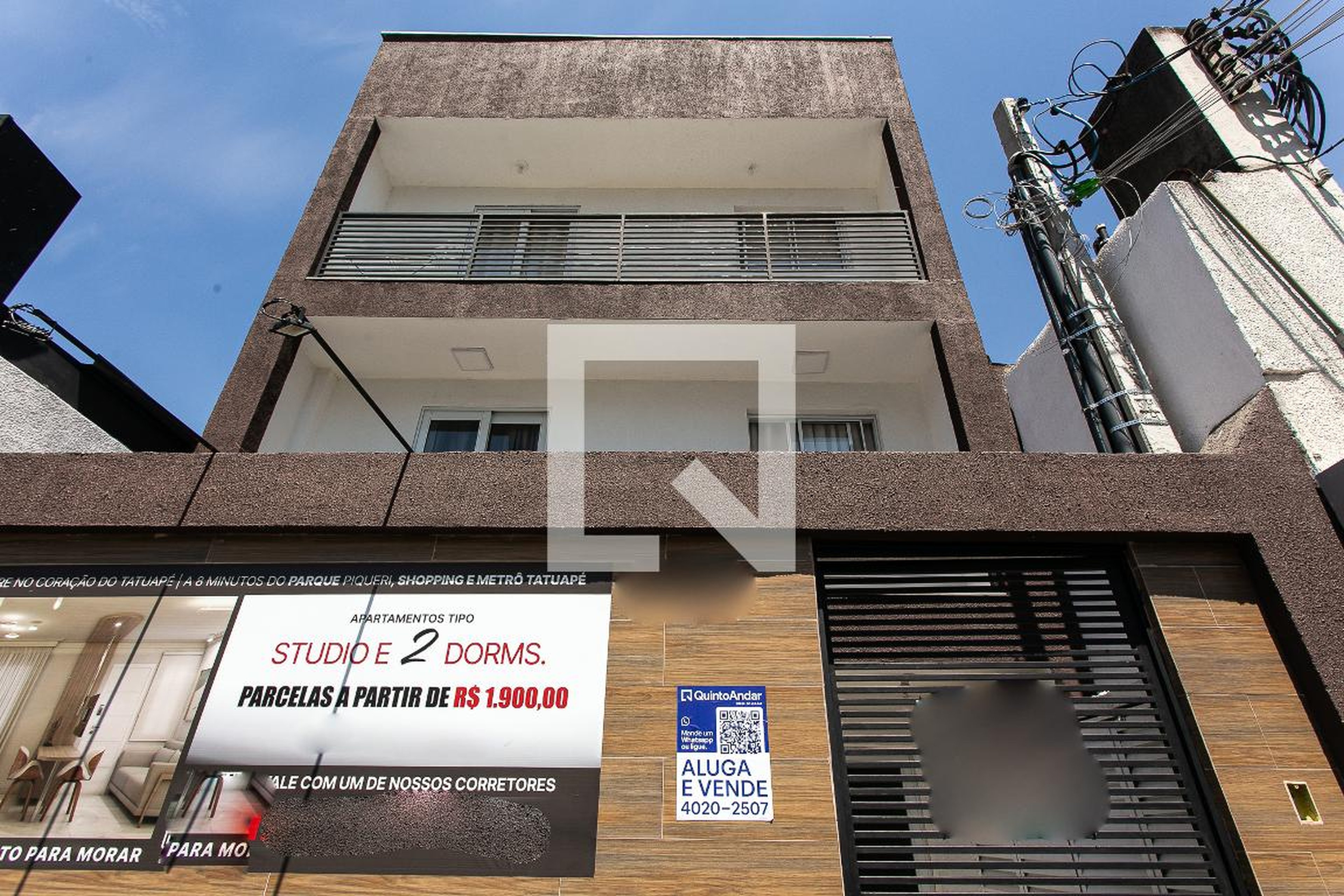 Fachada Condomínio em Rua Tuiuti, 930