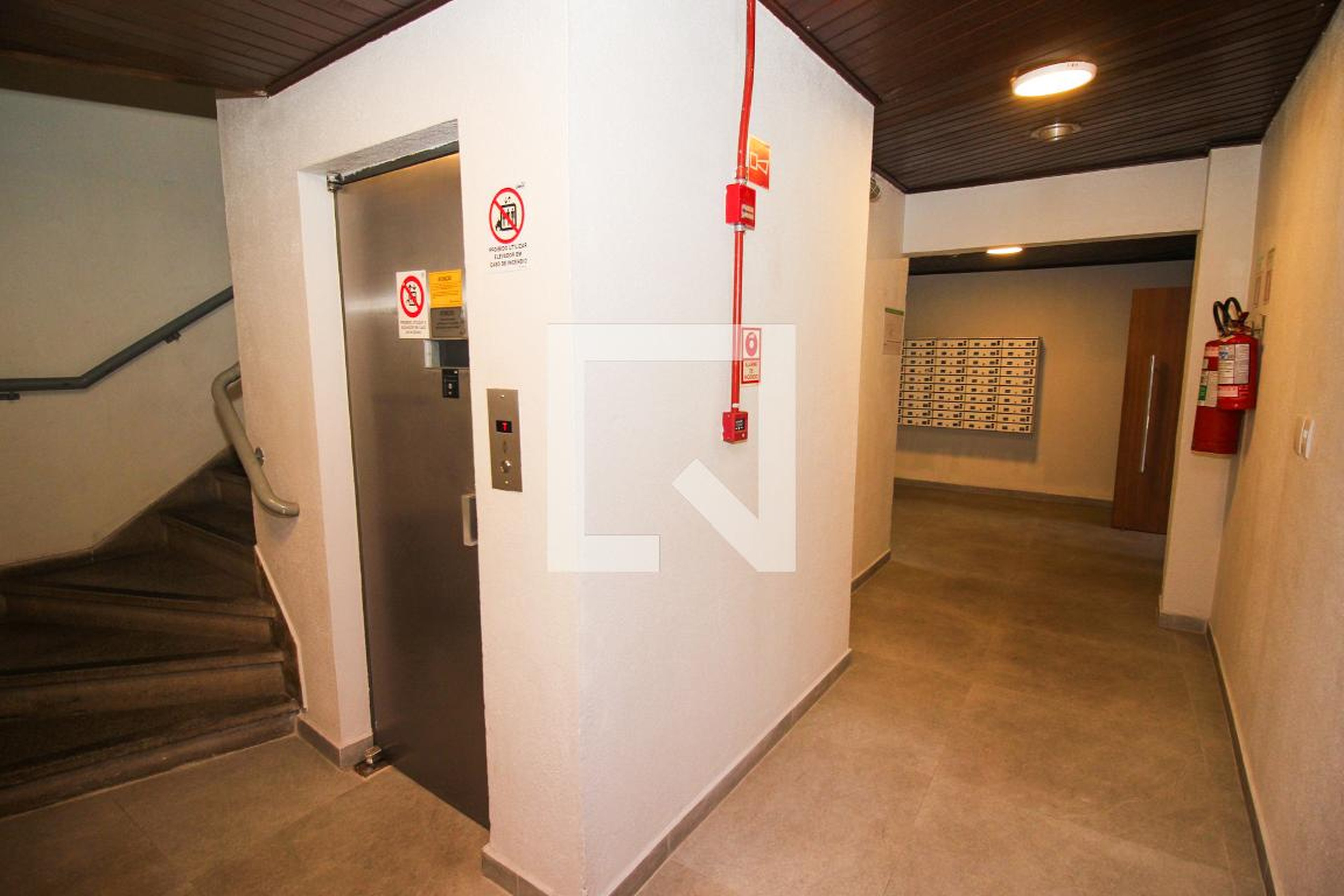 Hall de entrada - Edifício Dona Dea