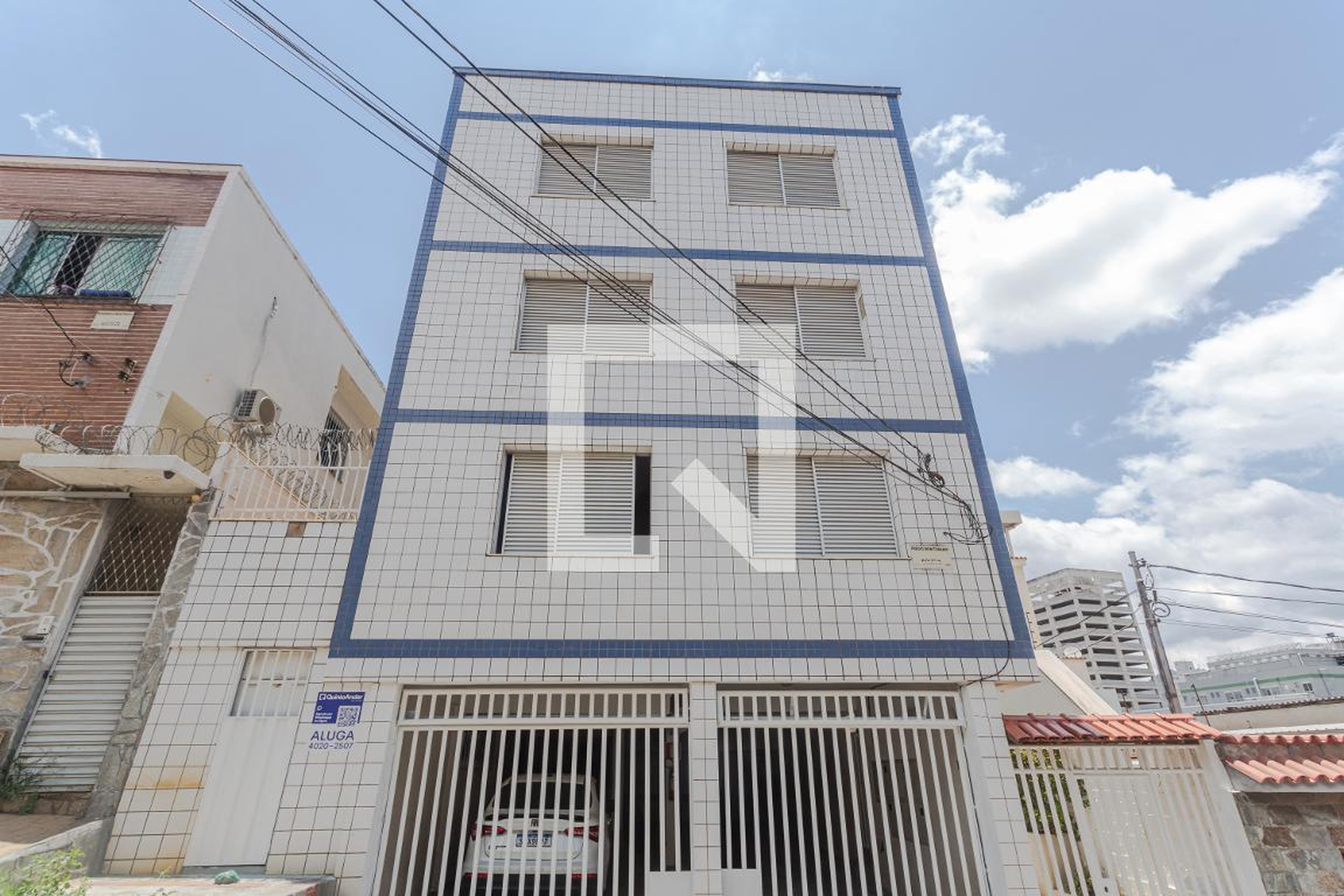 Fachada Condomínio em Rua Silvestre Ferraz, 68