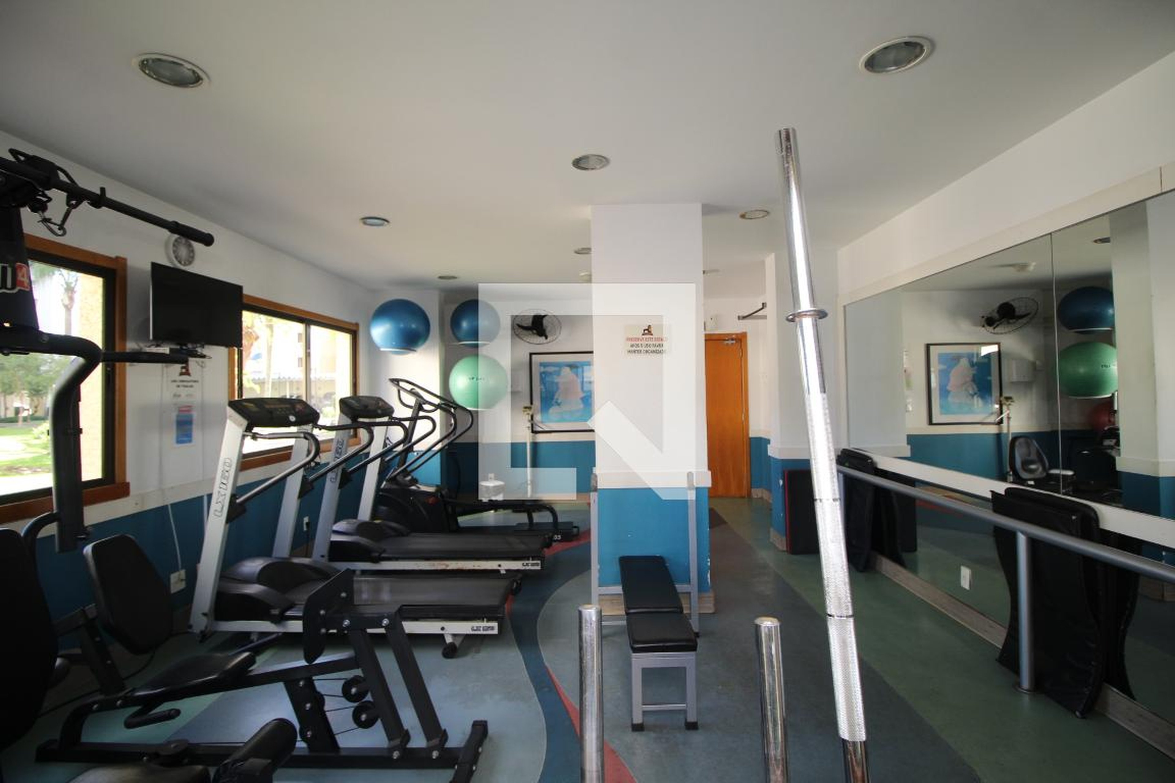 Academia - Santa Monica