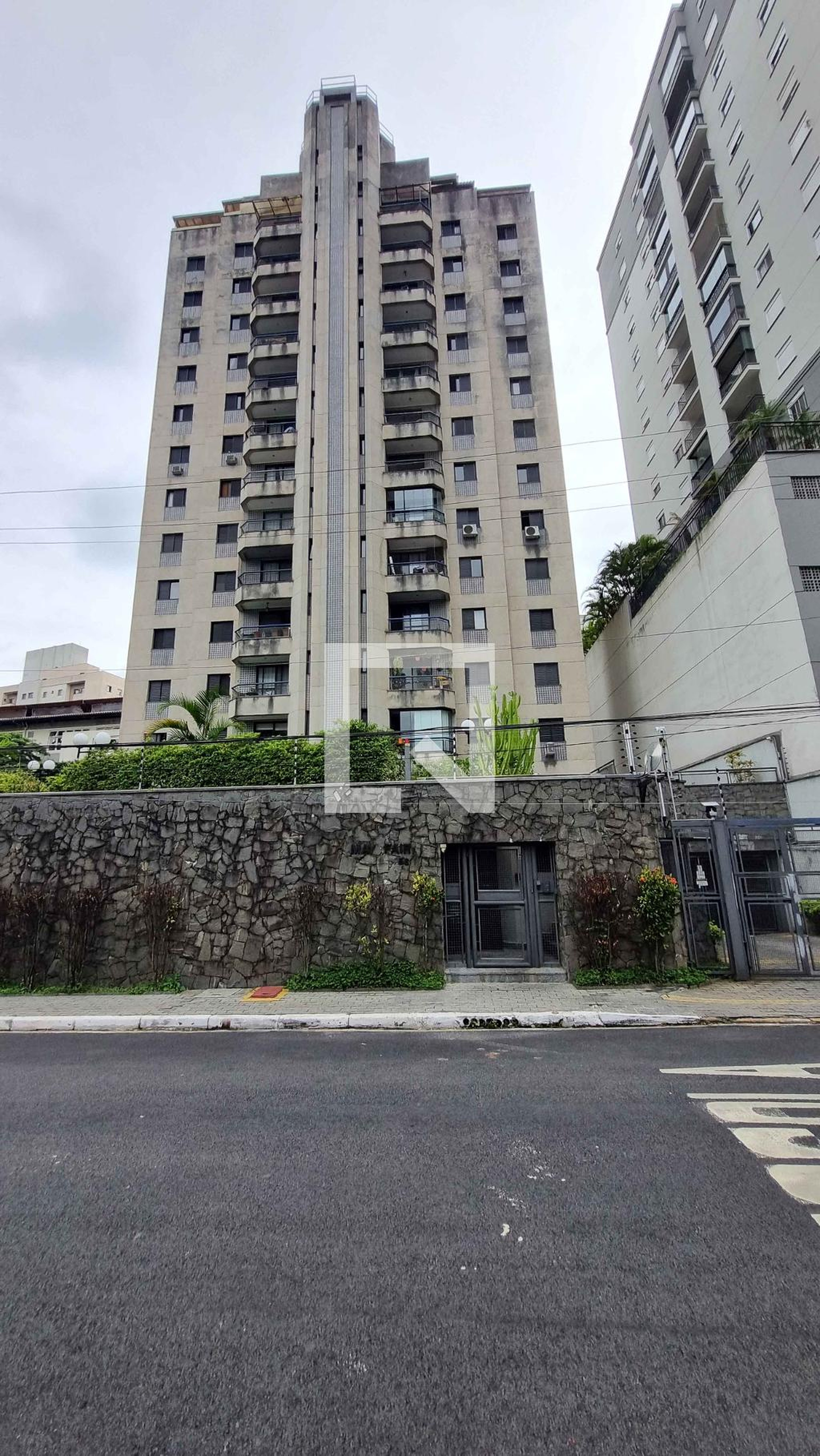 Fachada Edifício May Fair