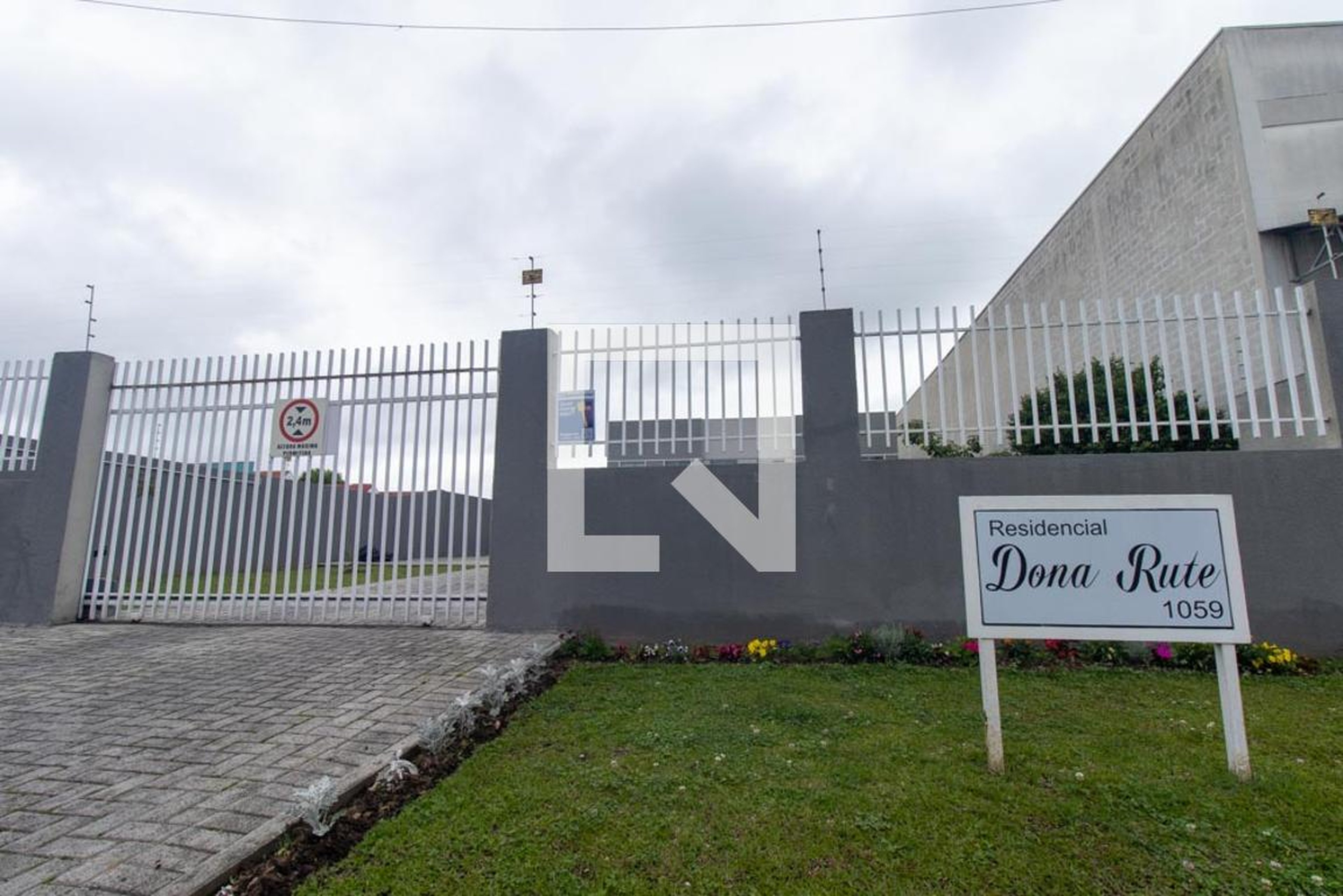 Fachada Residencial Dona Rute