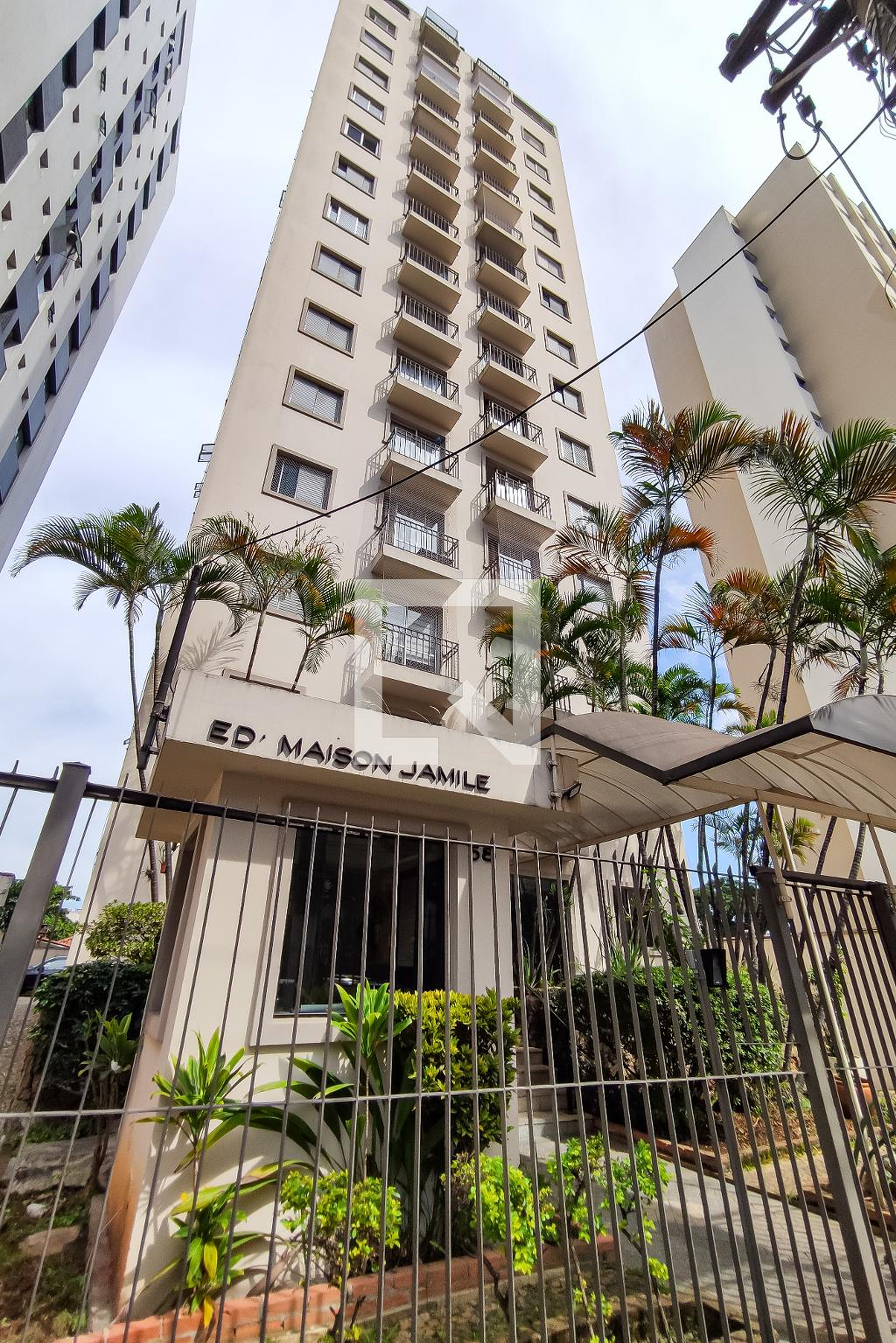 Fachada Condomínio Maison Jamile