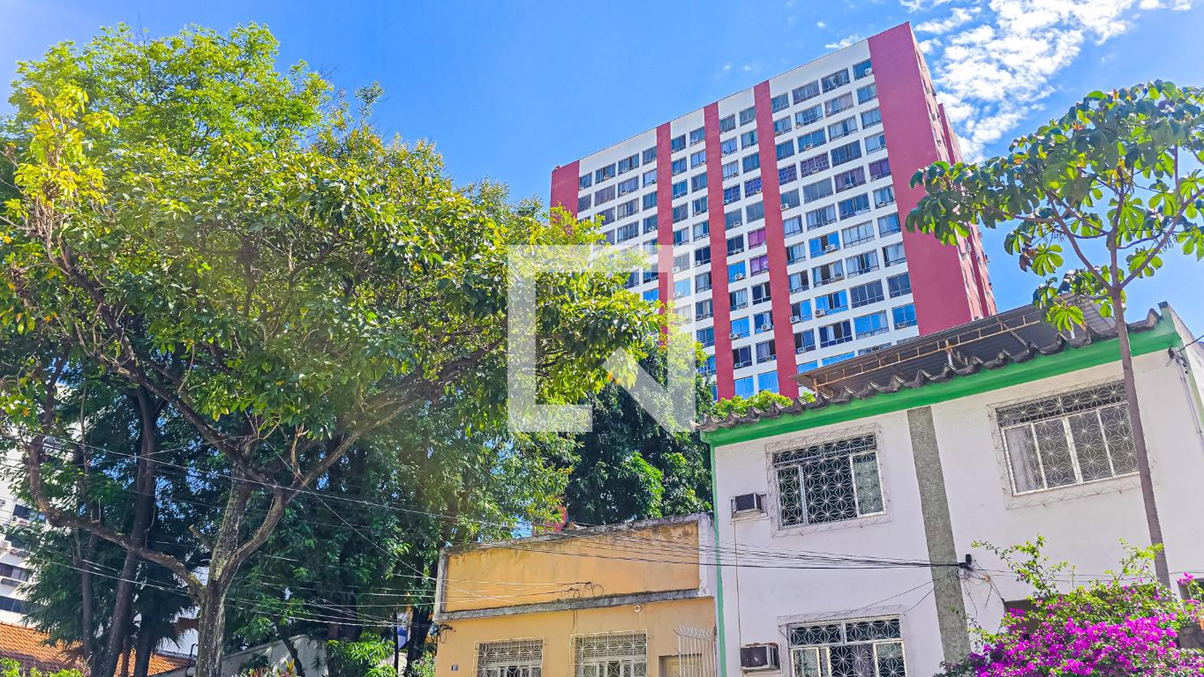 Fachada do Prédio Residencial Duque de Caxuas