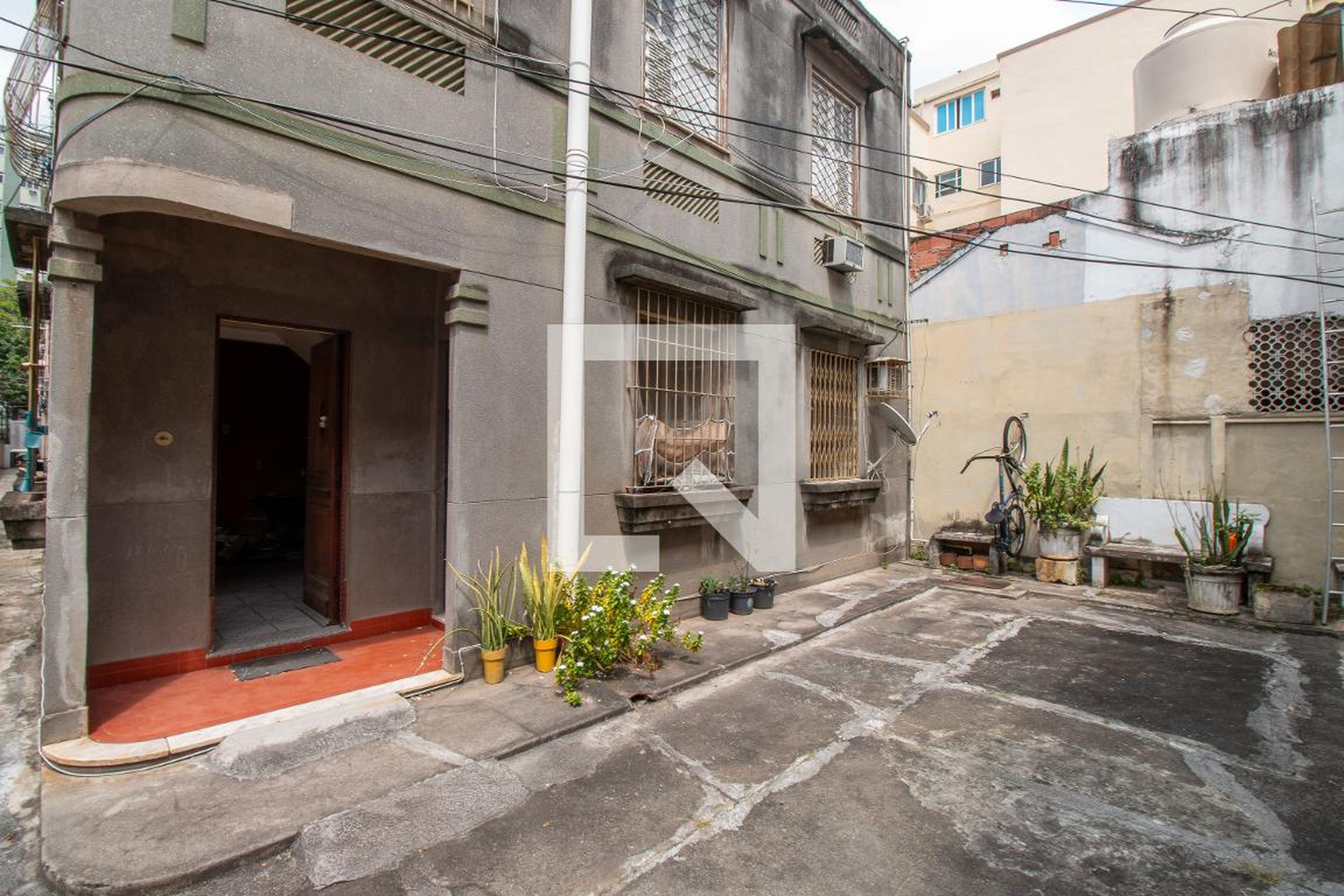 Fachada Condomínio em Rua Silva Teles, 28