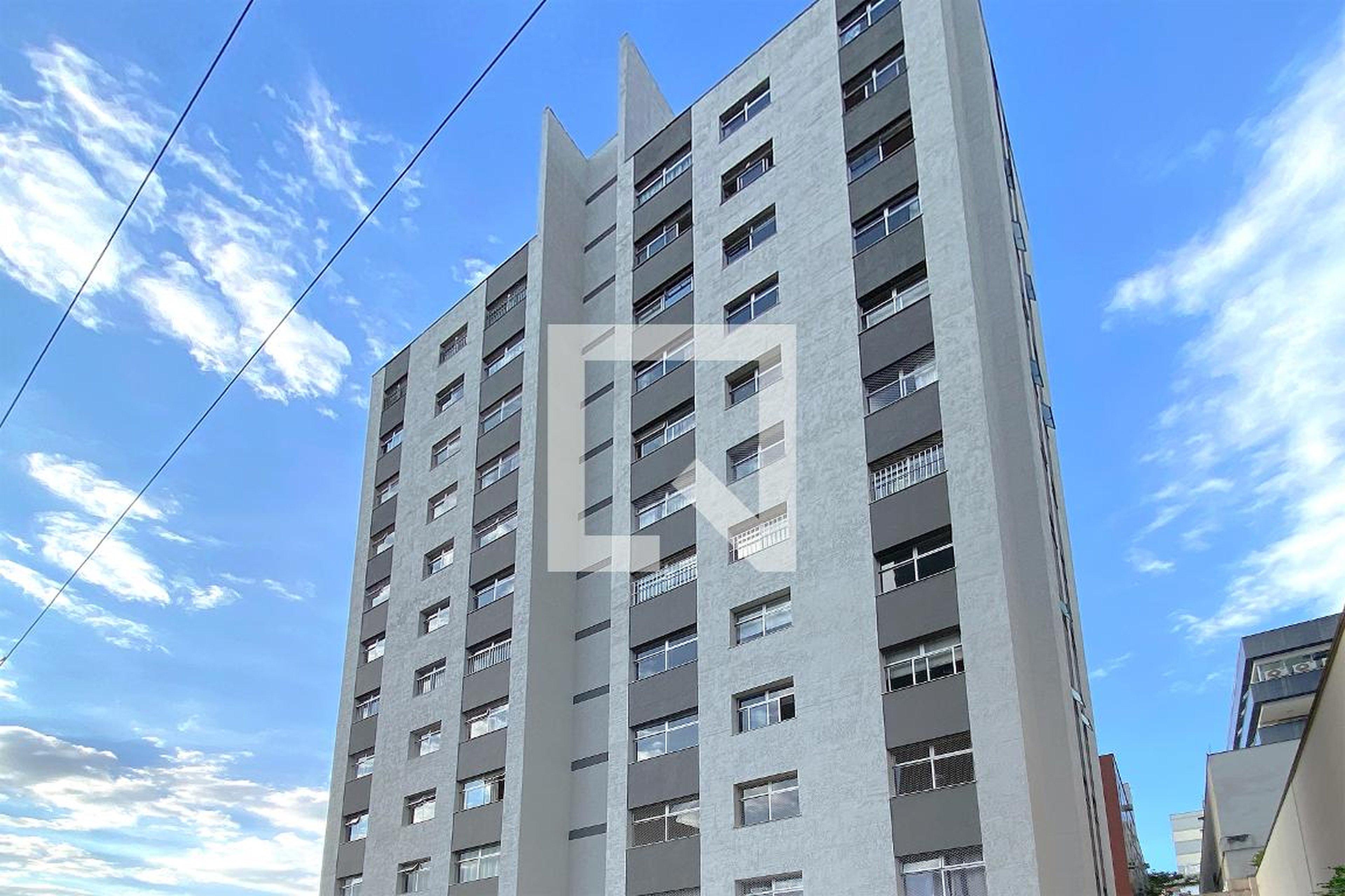 Fachada Condomínio em Rua Professor Aníbal de Matos, 125