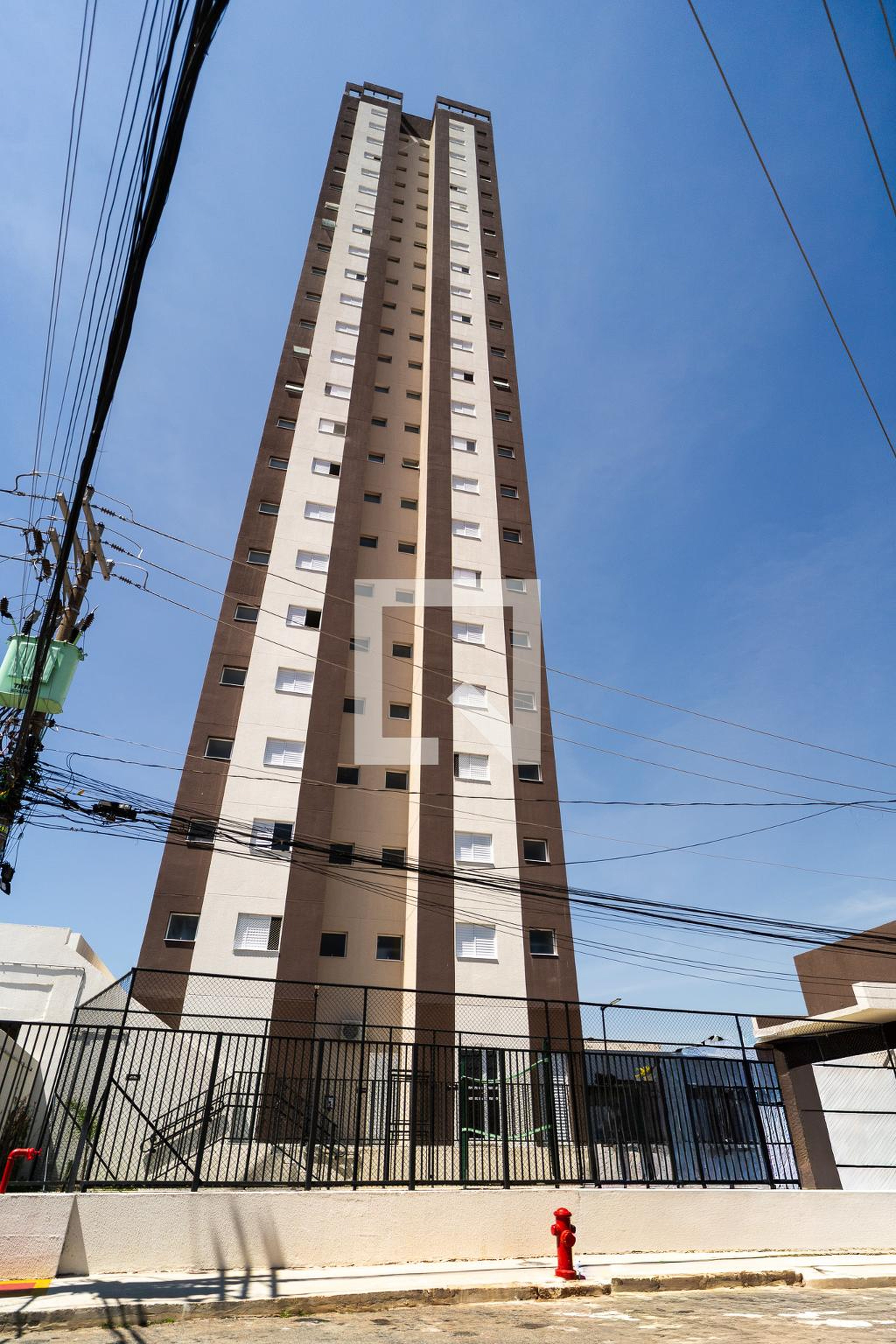 Fachada Condomínio JR Hortencia