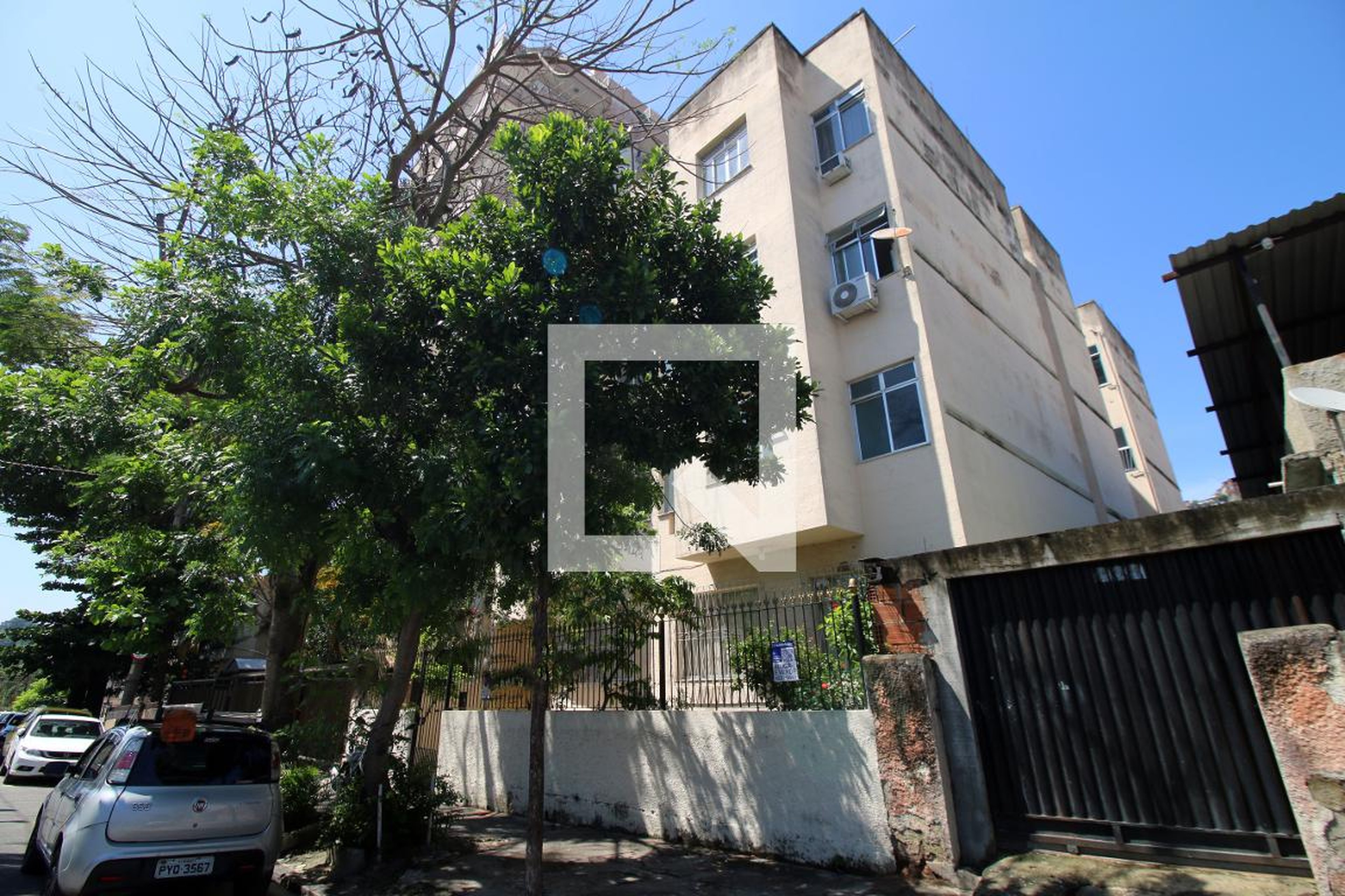 Fachada do Prédio Condomínio em Rua Major Rêgo, 105