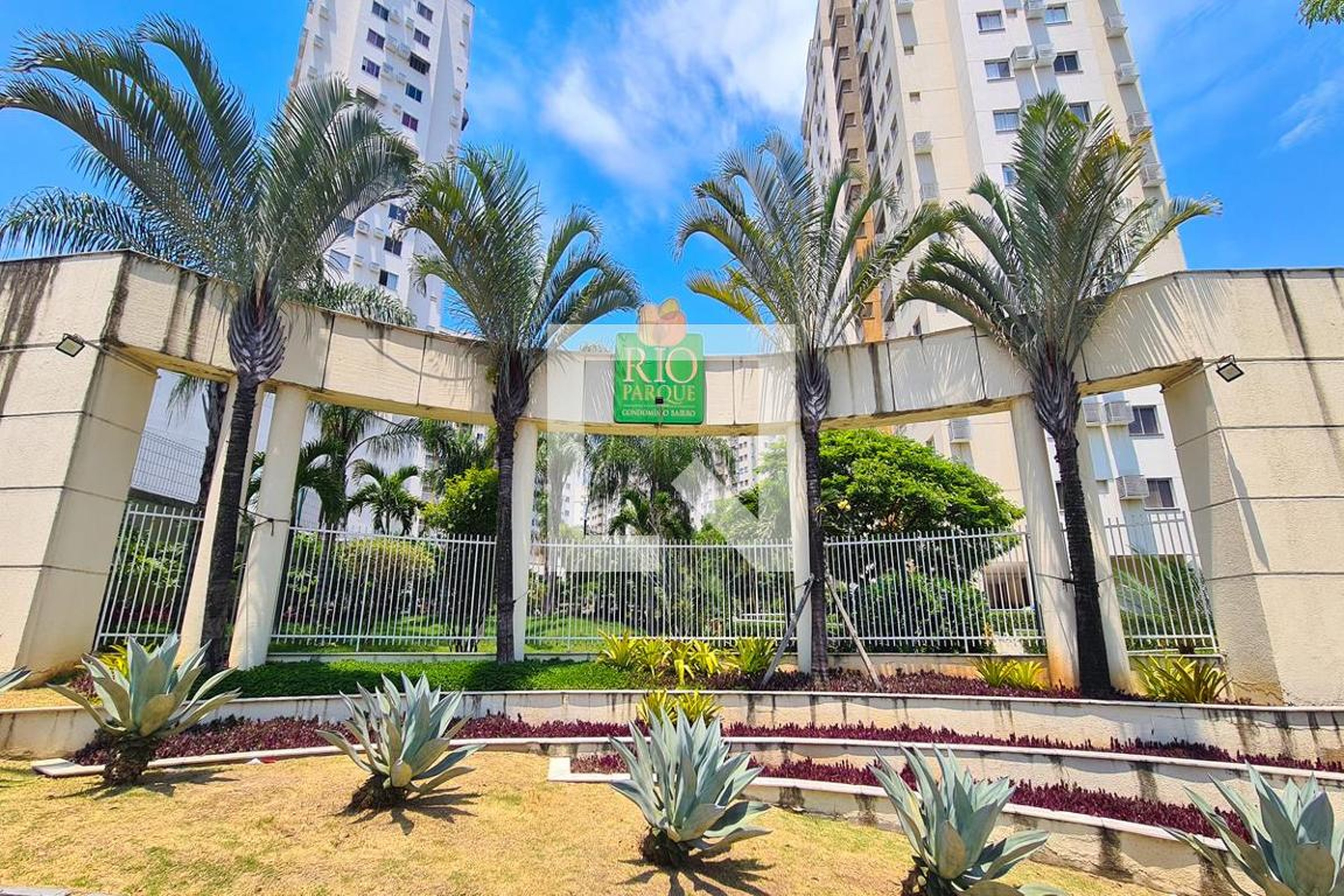 Fachada do Prédio Condomínio Carioca Residencial