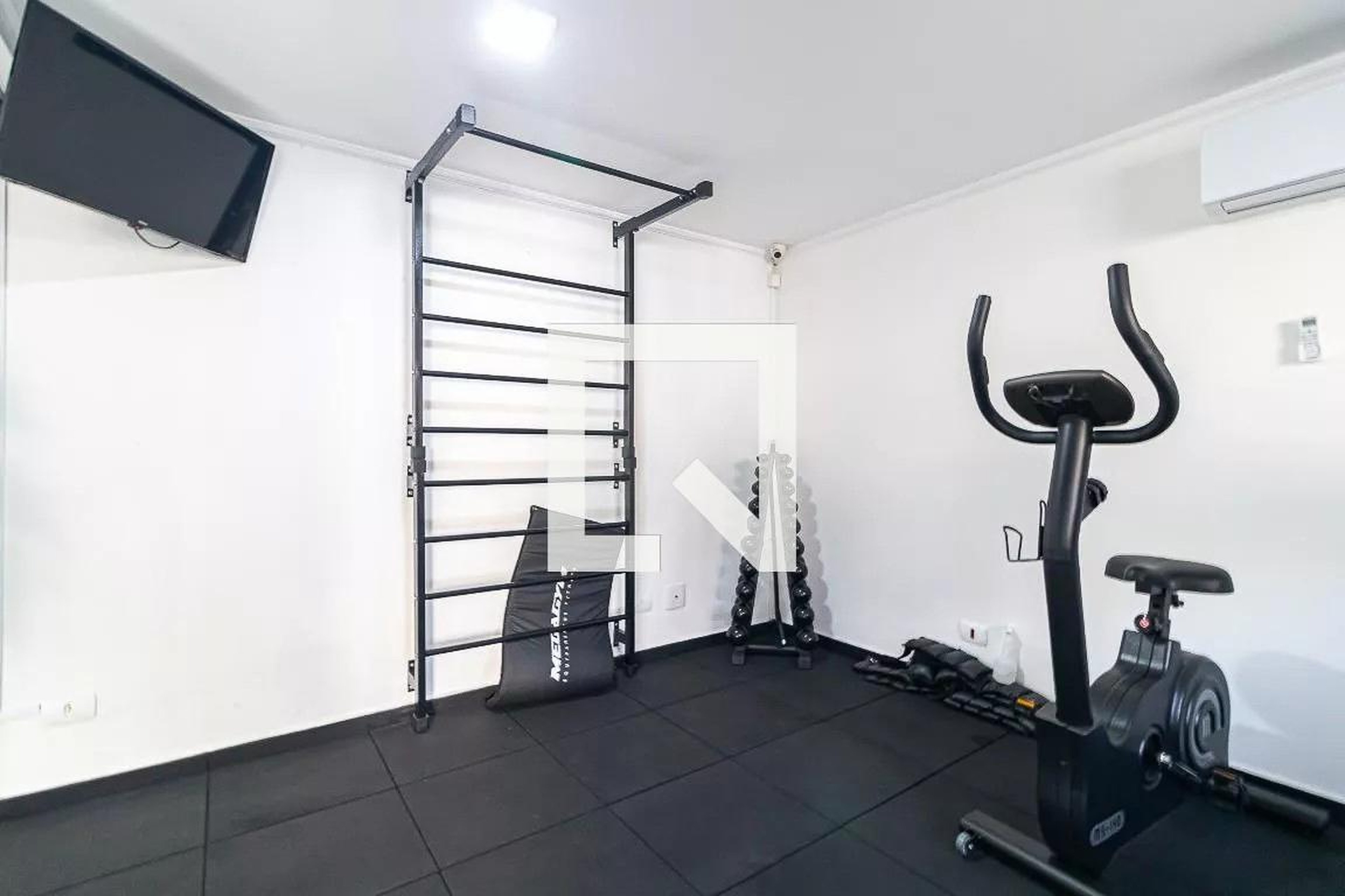 Academia - Saint Germain