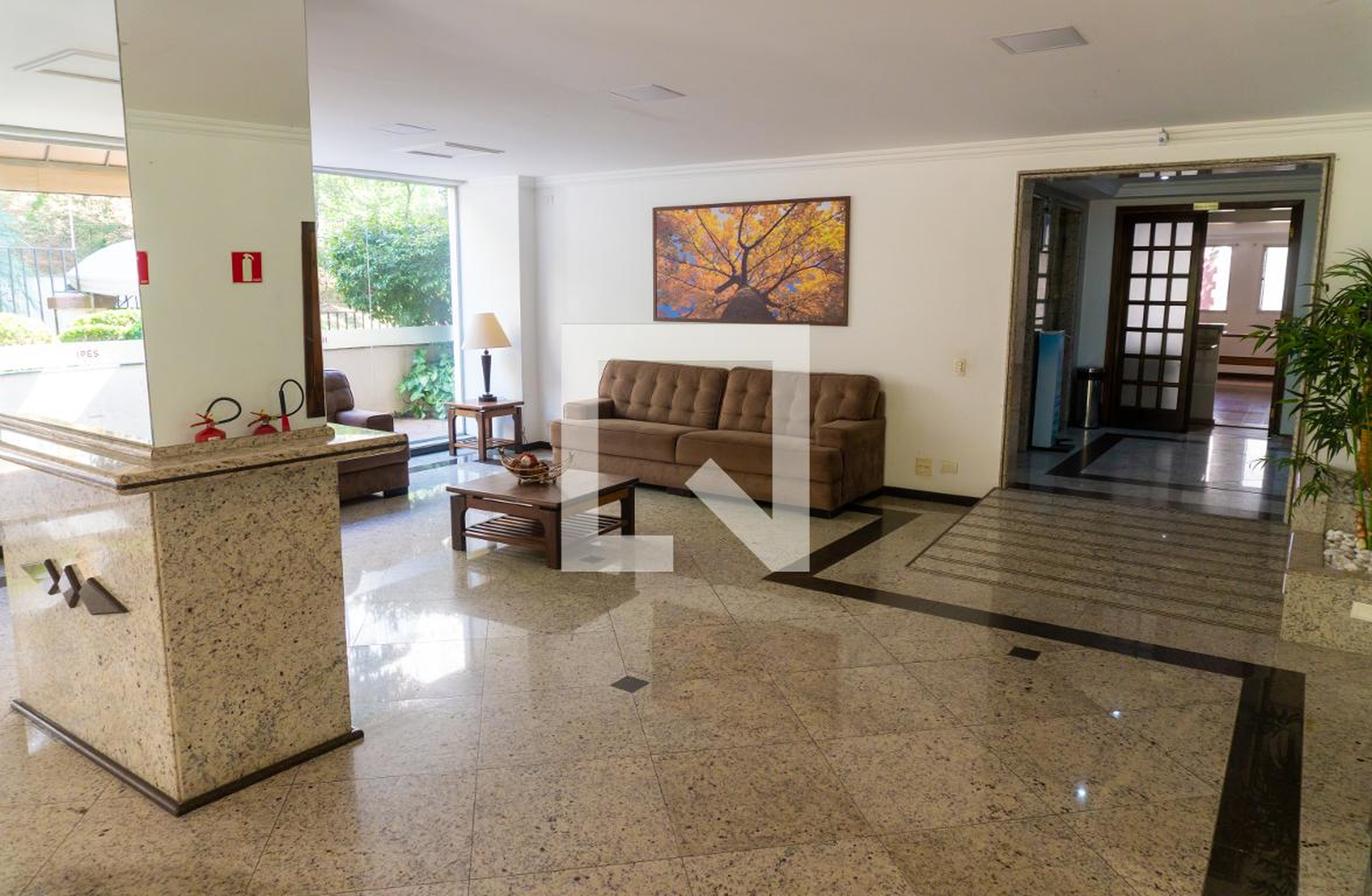 Hall social - Residencial Trianonedifício Ipês