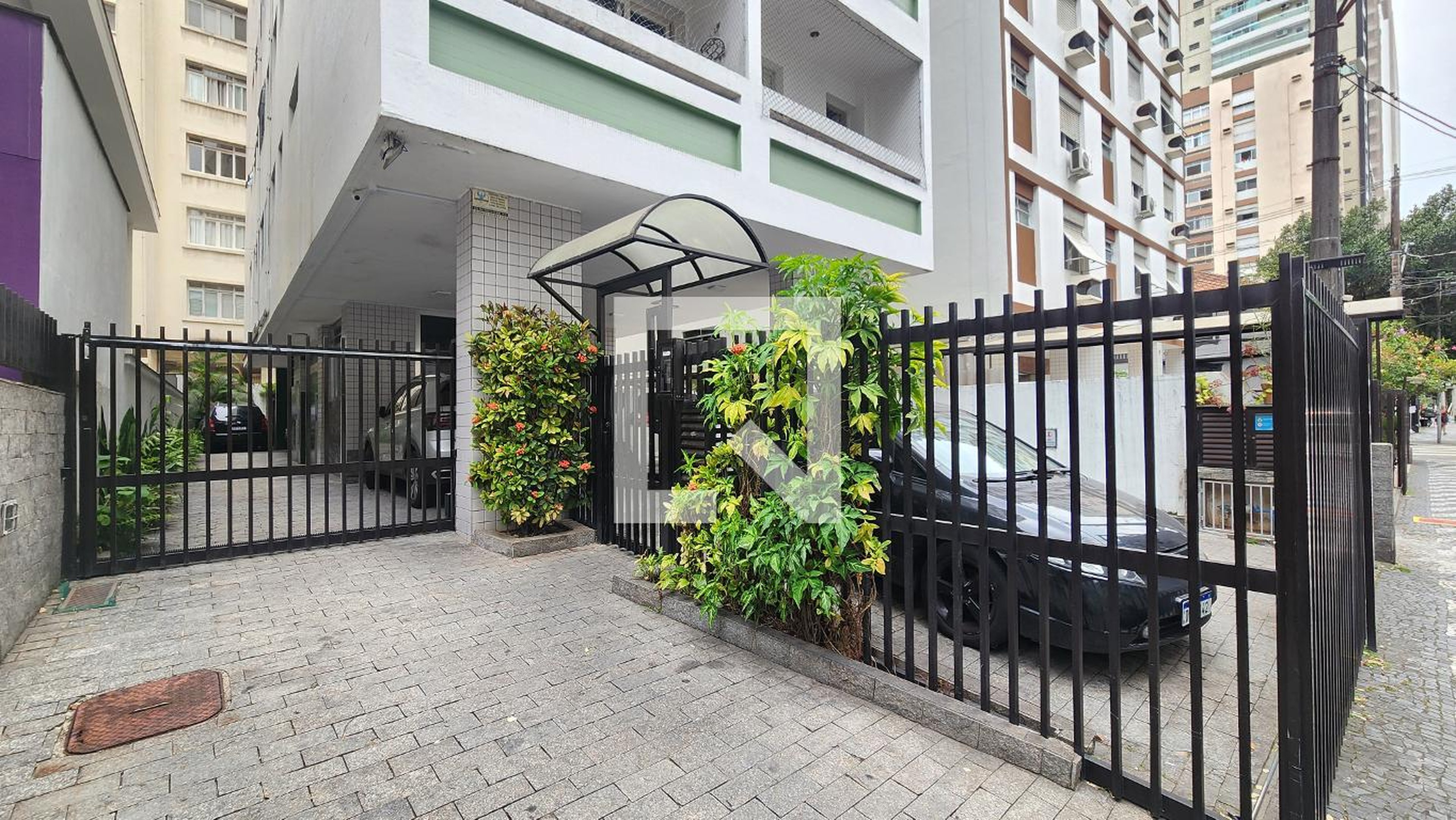 Fachada Condomínio Jequitimar