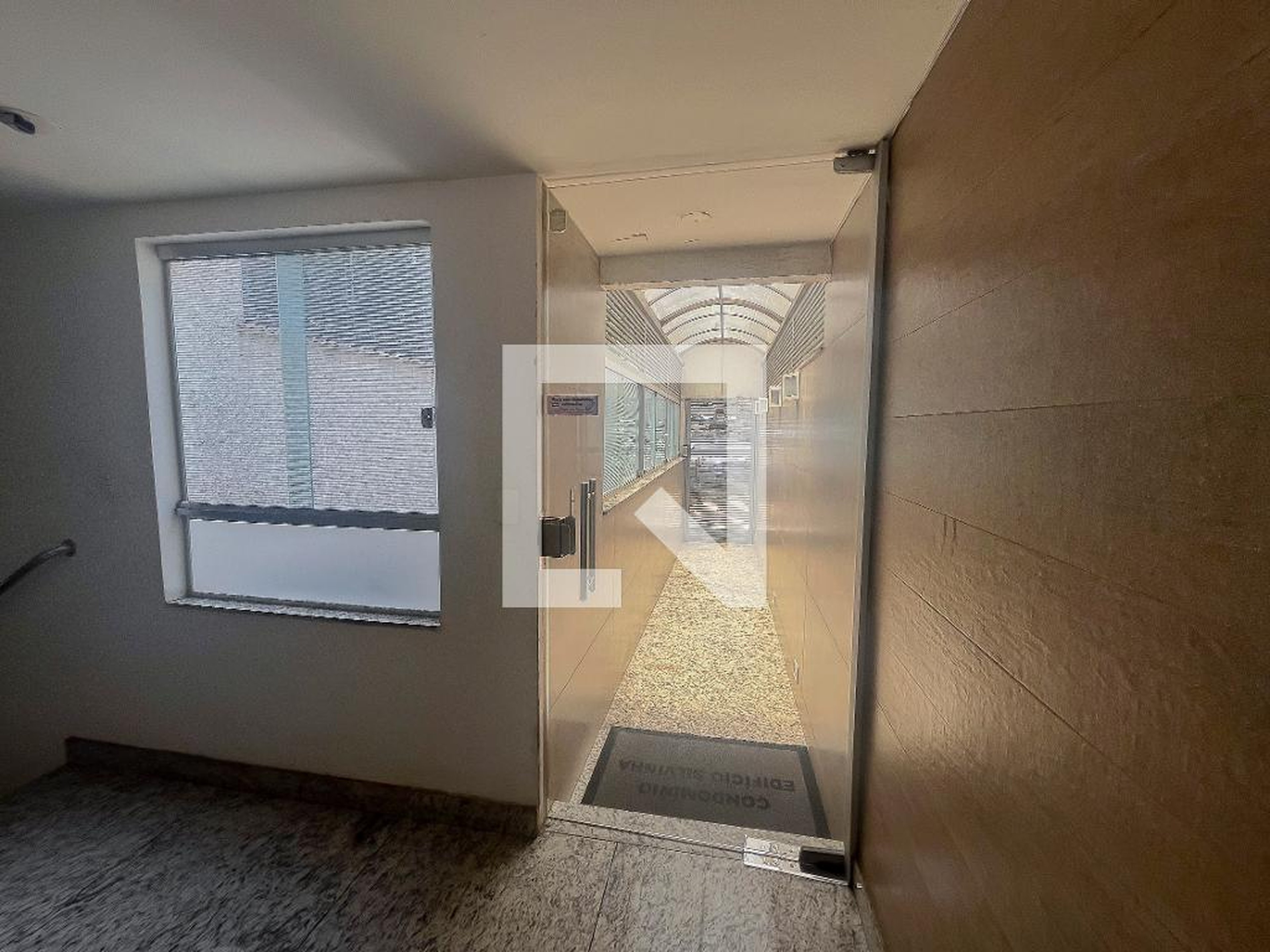 Hall de entrada Condomínio em Rua Padre Rolim, 288