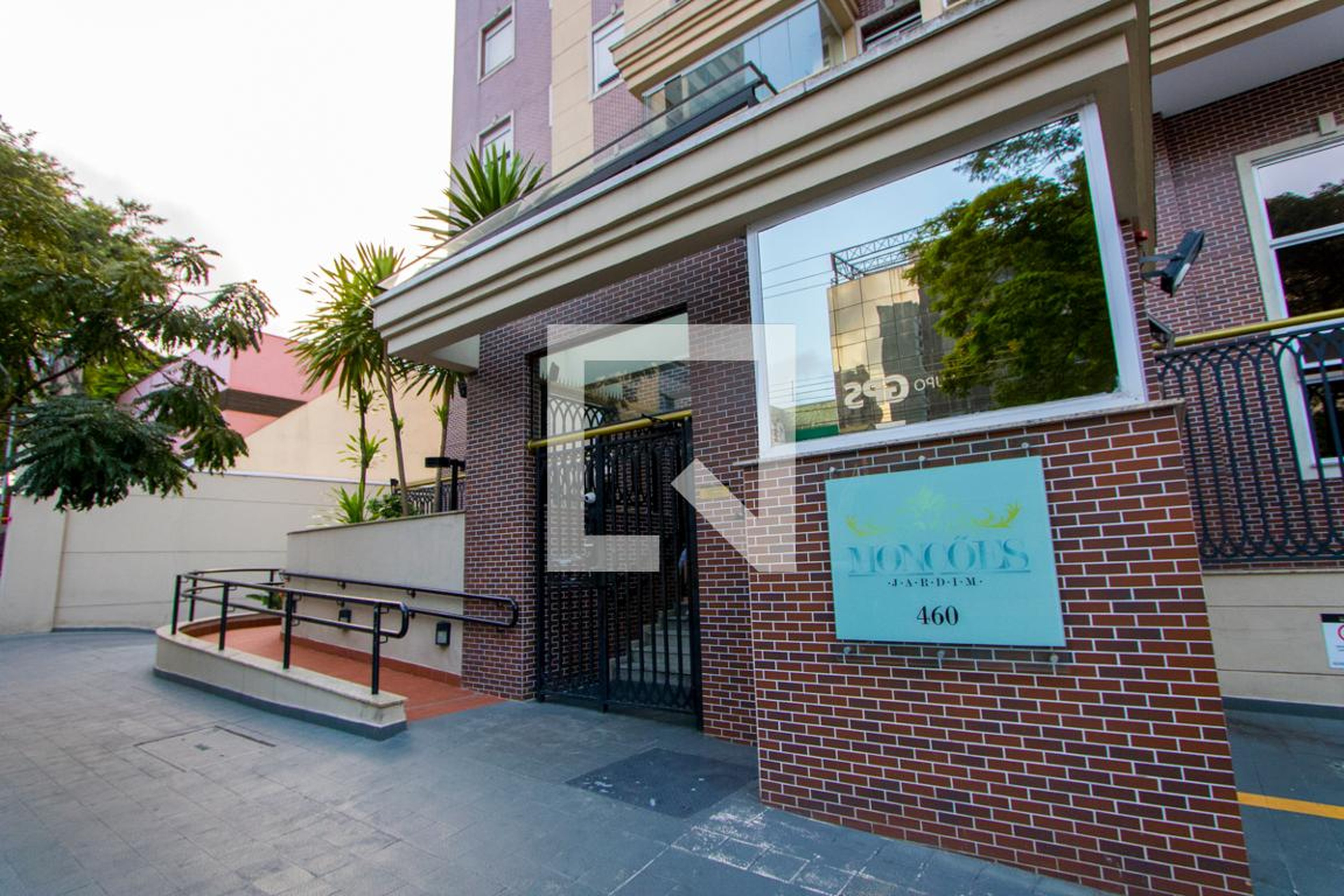 Fachada Condomínio Monções Jardim