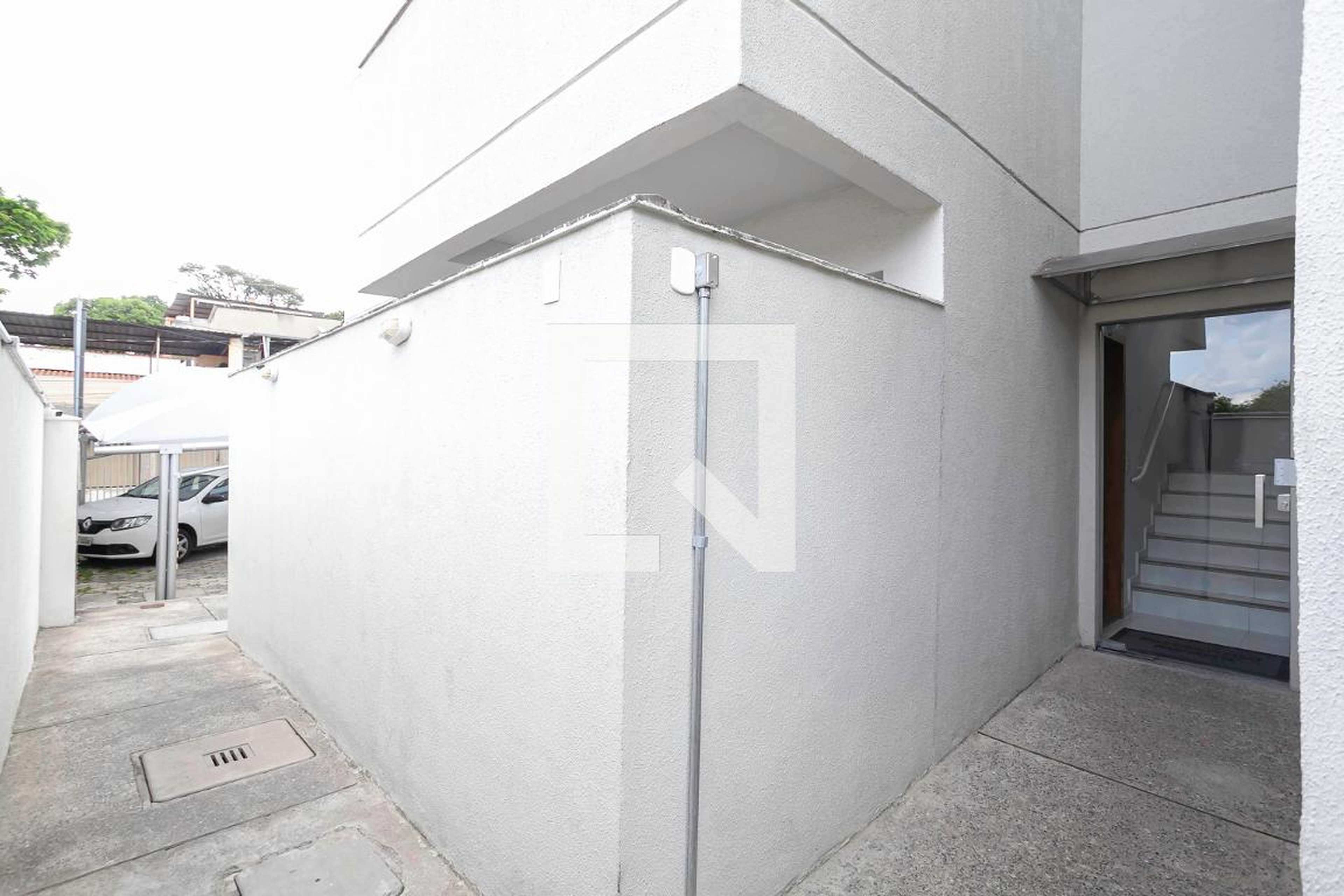 Entrada - Residencial Madrid