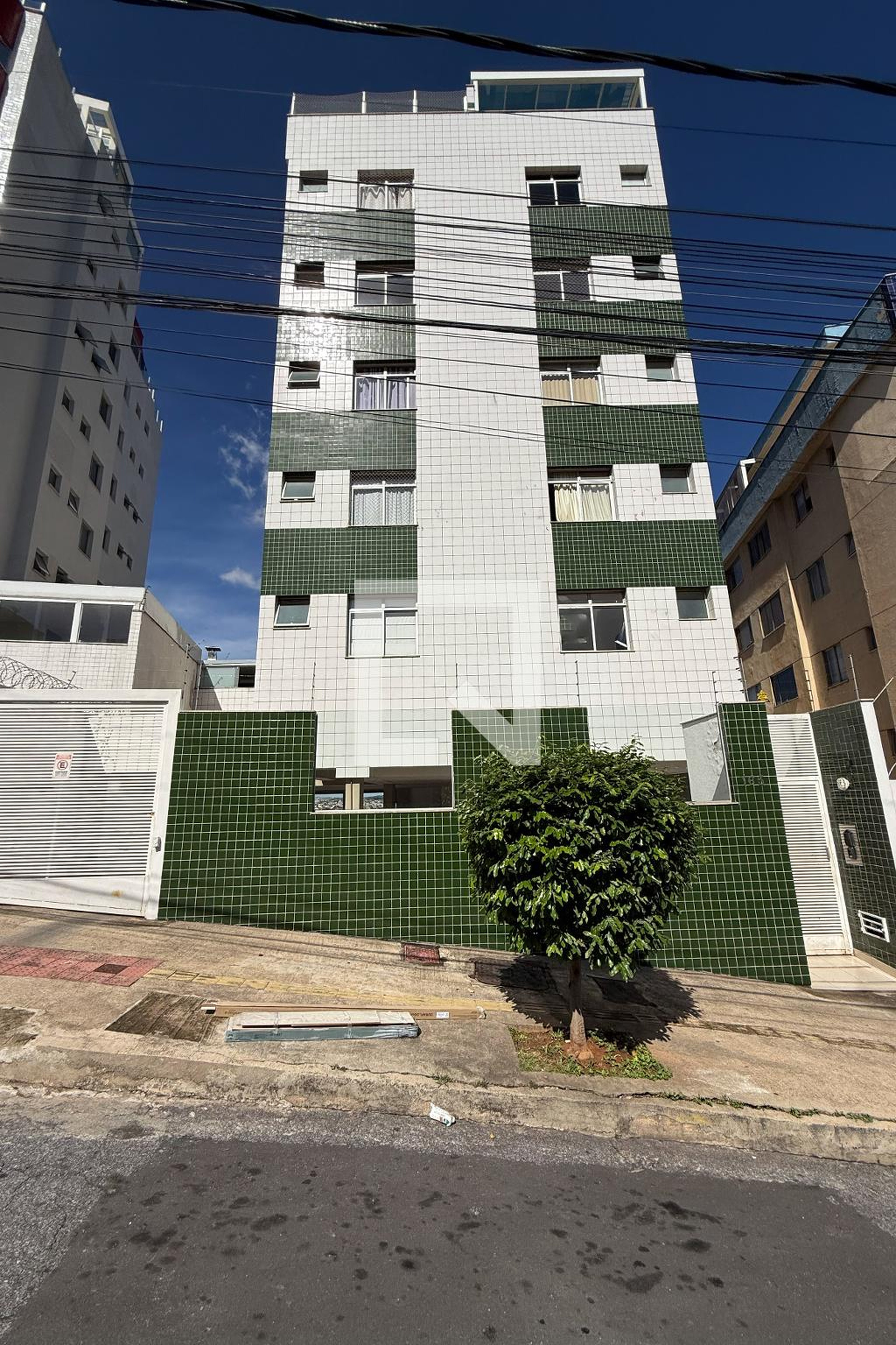 Fachada Condomínio Carlota Araújo