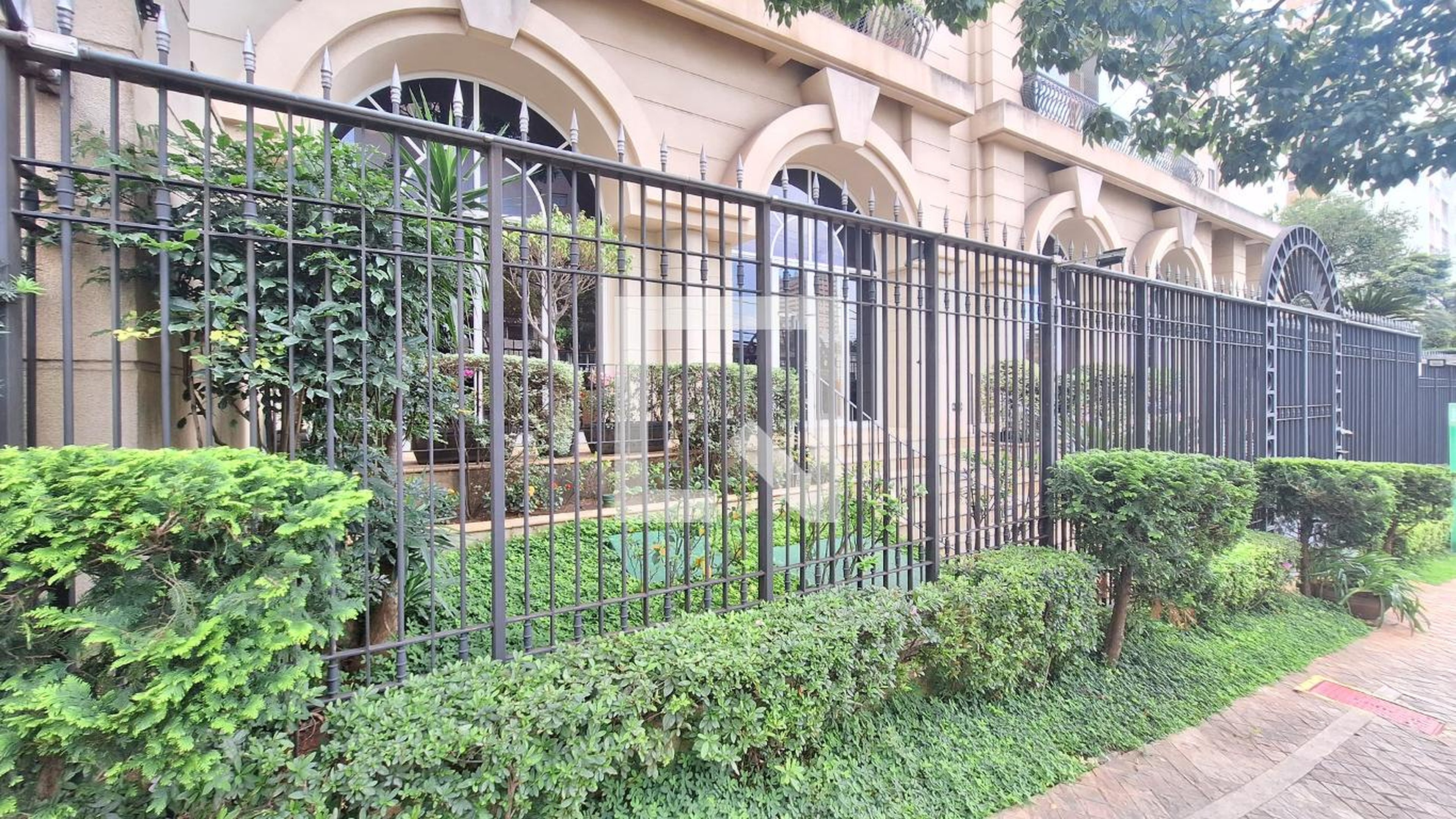 Fachada Condomínio Chateau d Avigon