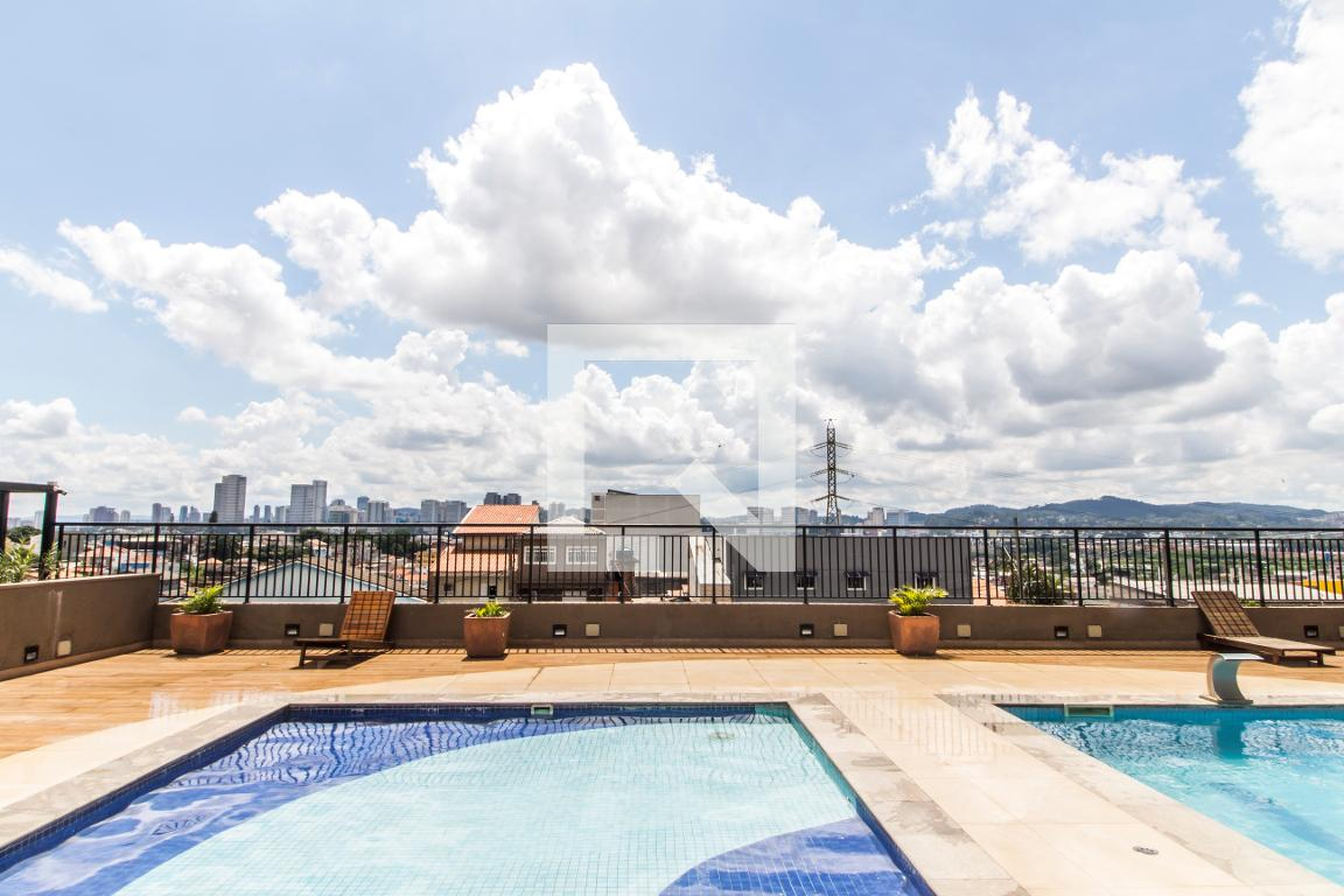 Piscina - Square Carapicuíba