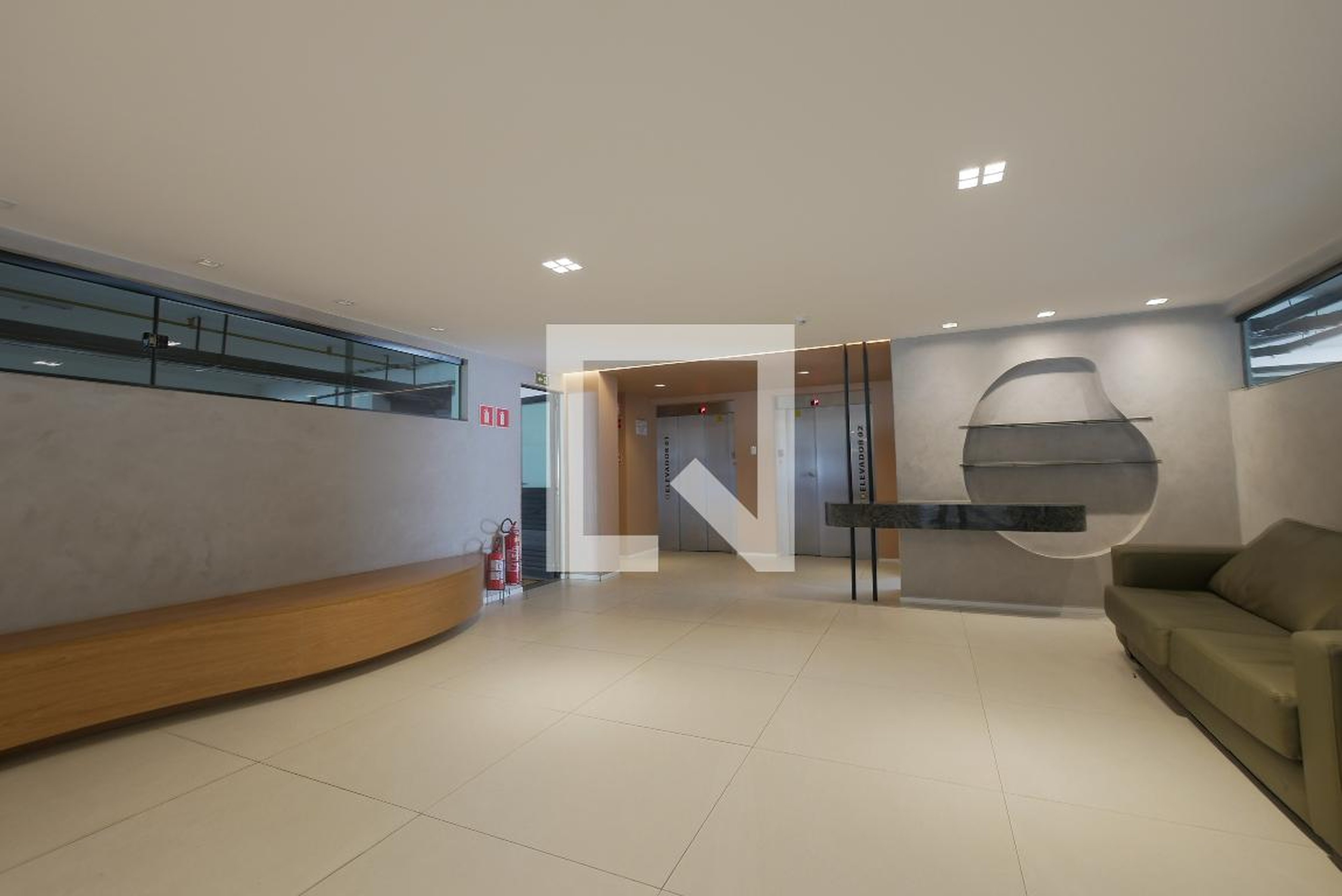 Hall de entrada - Edifício André Guimarães Neto