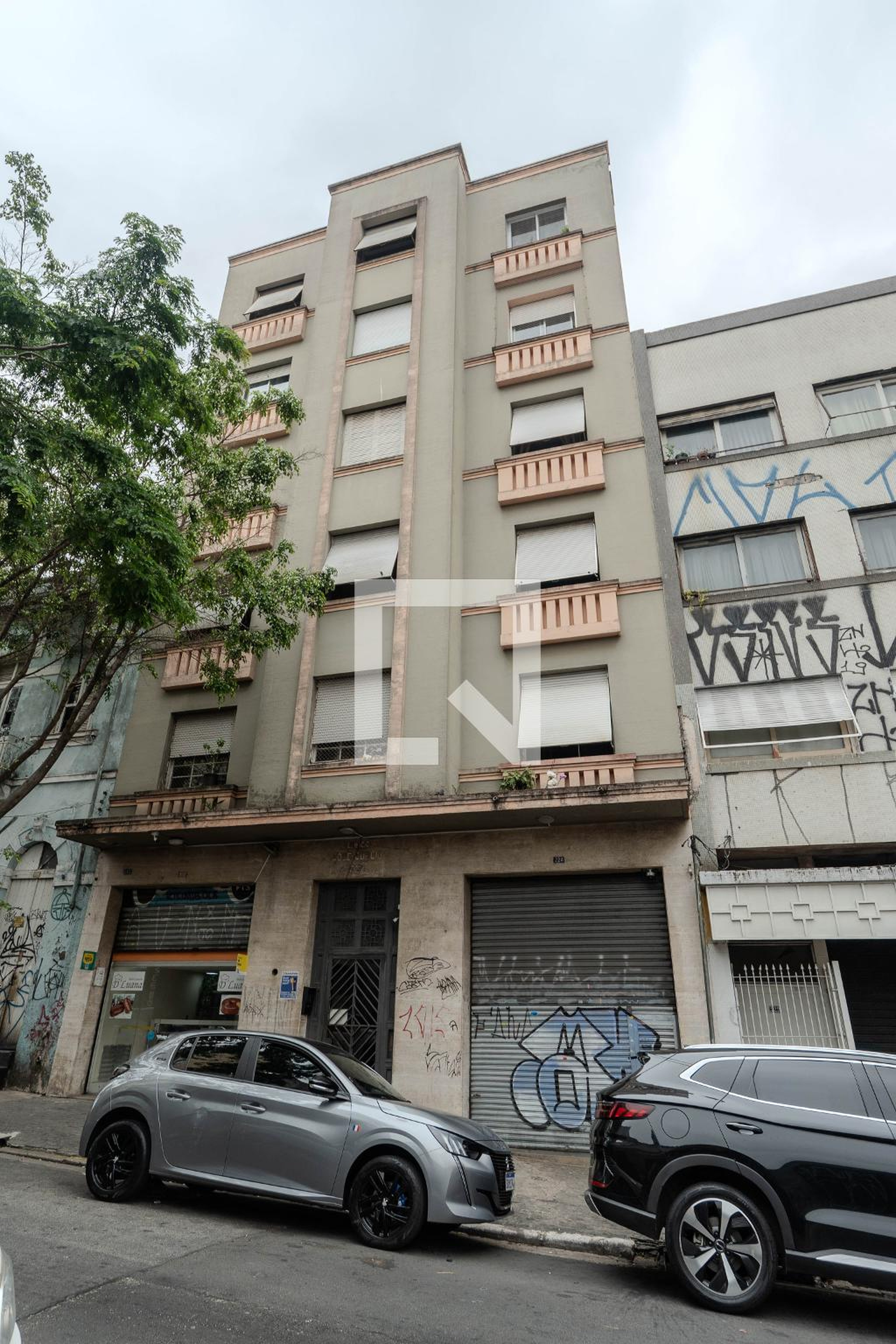 Fachada Condomínio em Rua São Domingos, 221