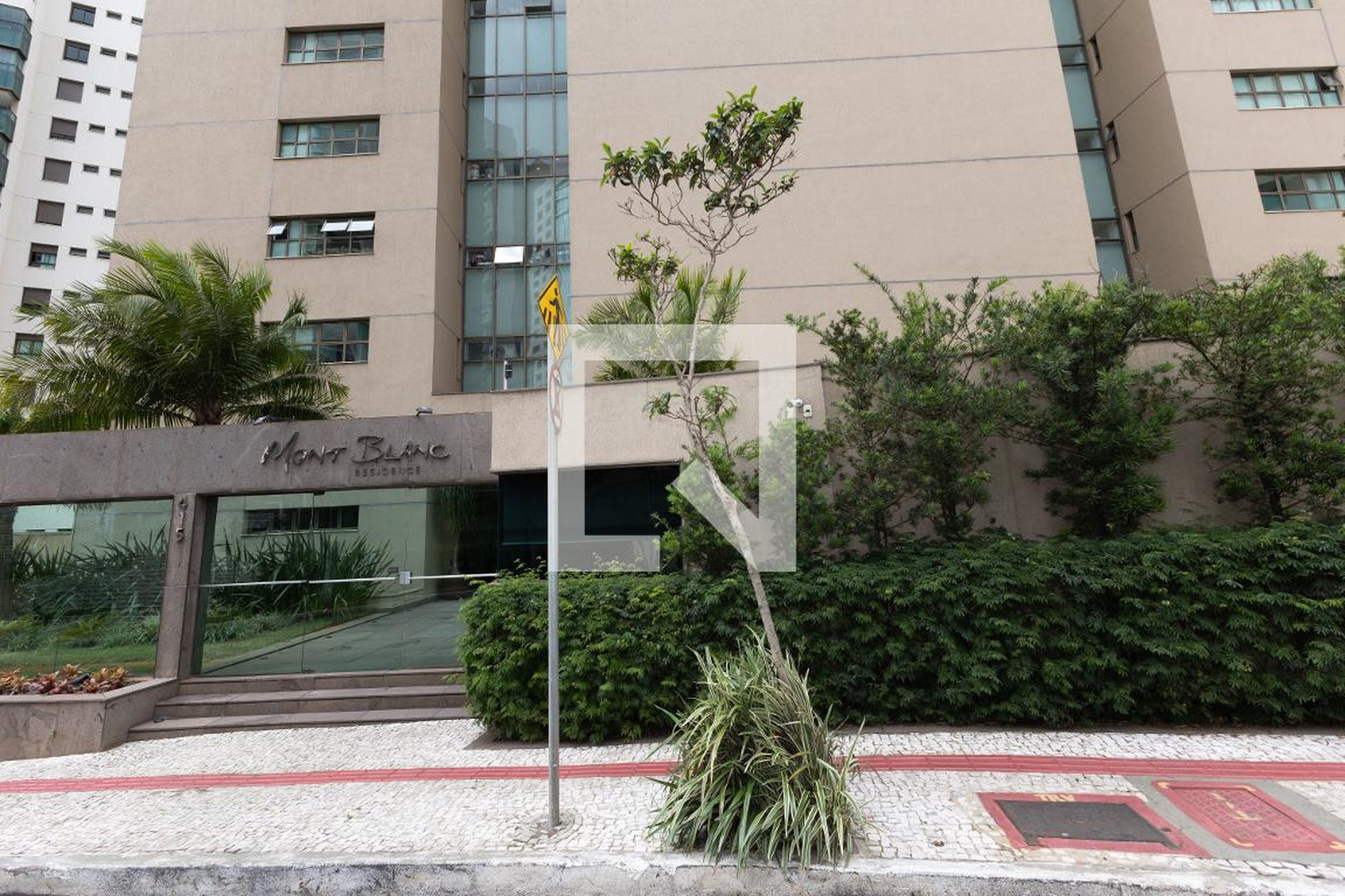 Fachada Edifício Mont Blanc