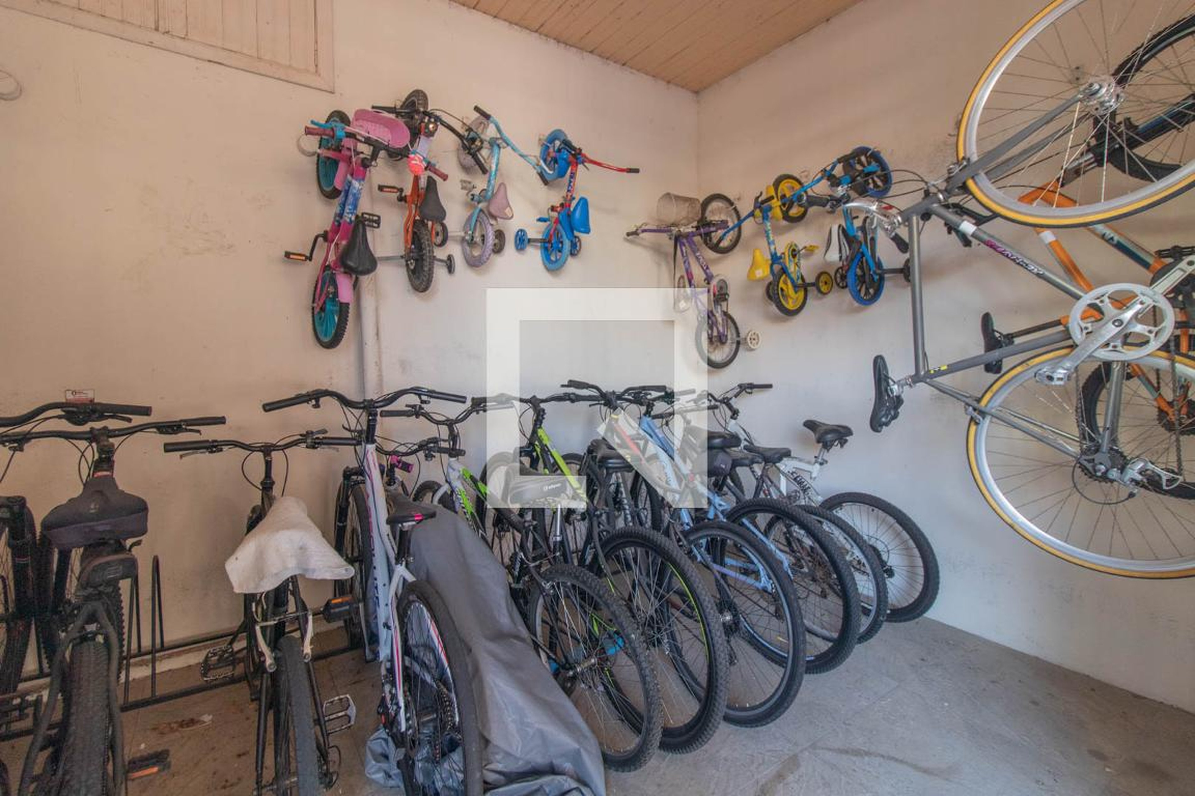 Bicicletário - Sally Silveira