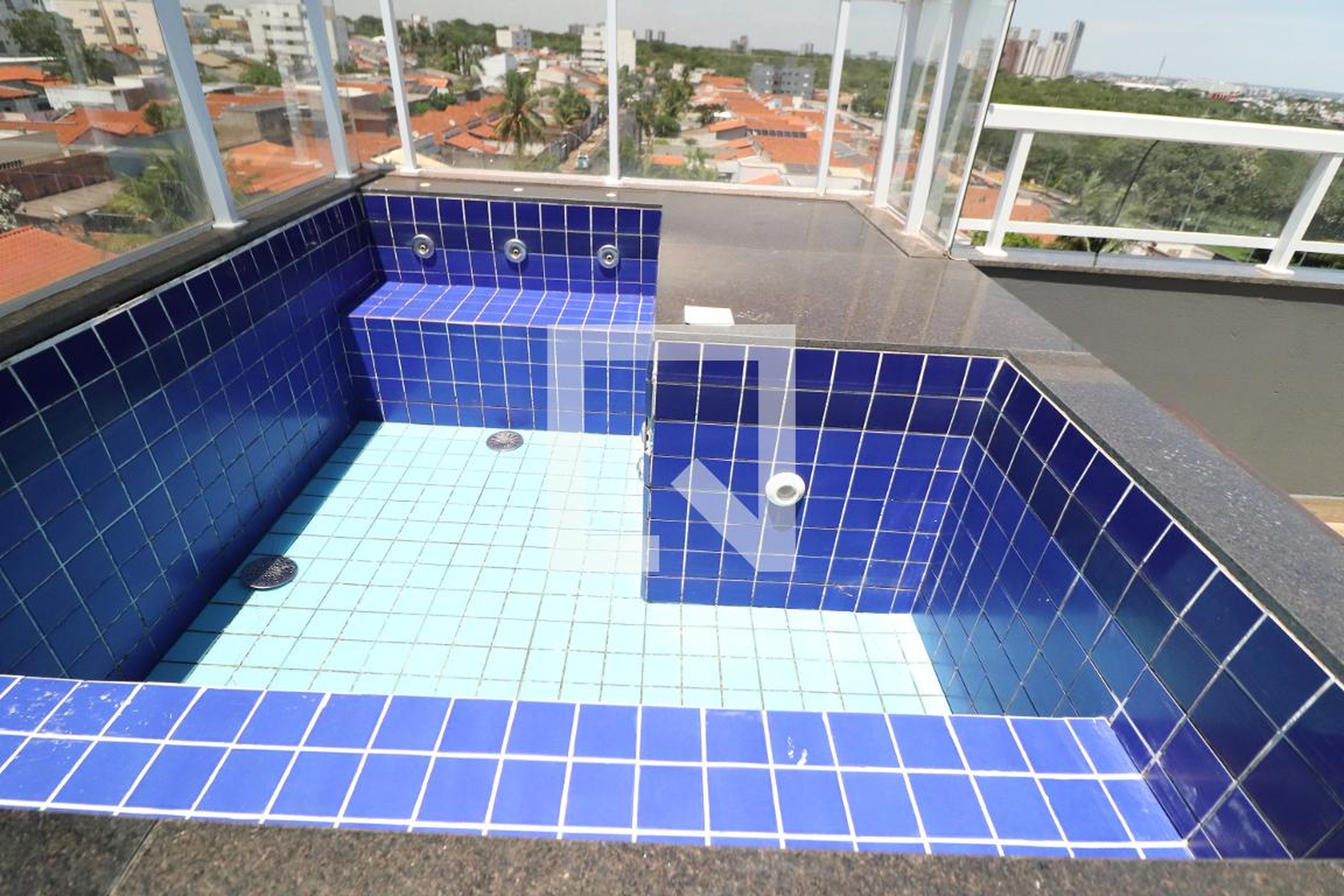 Piscina - Residencial Figueira VII