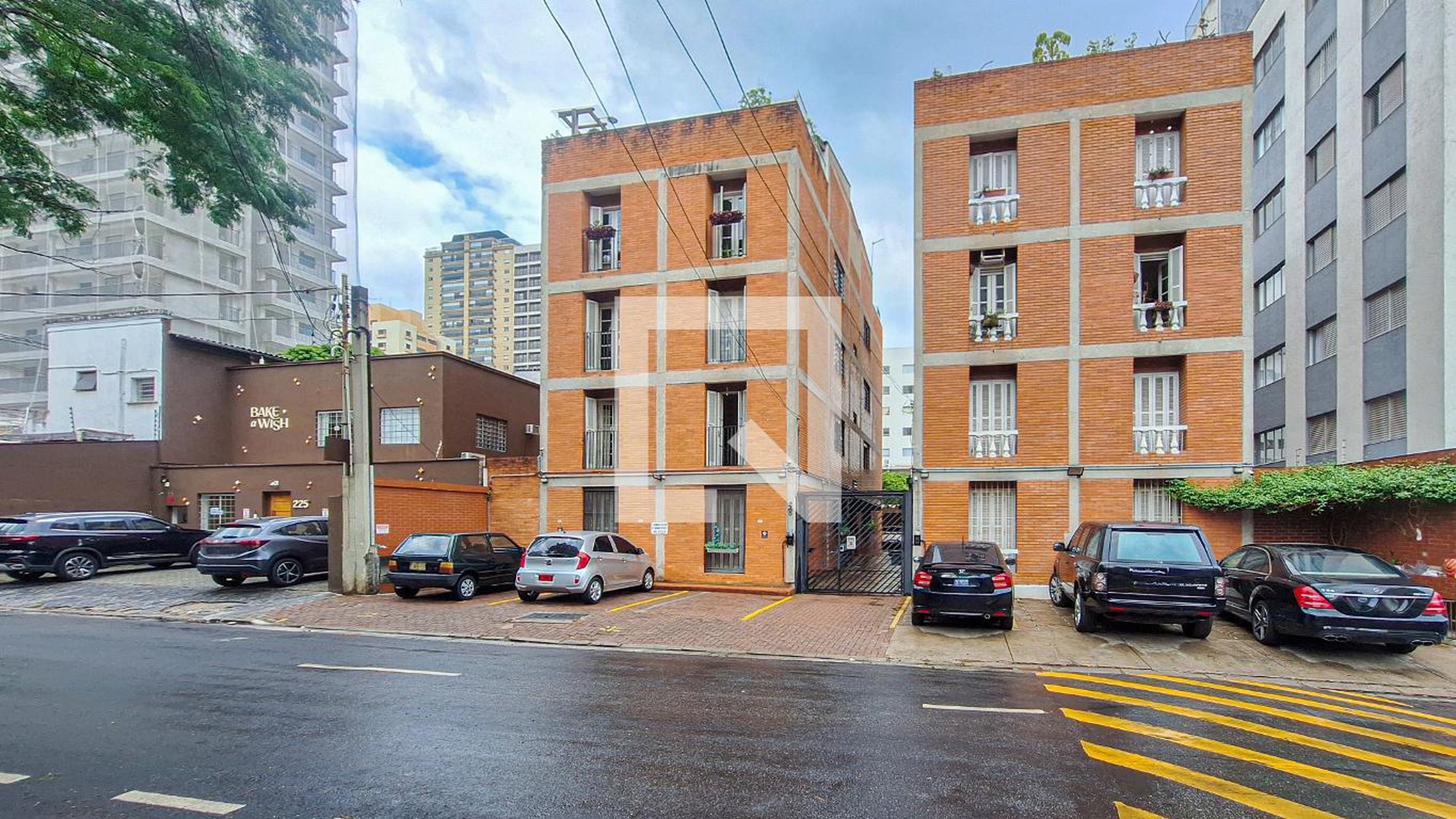 Fachada do Prédio Edifício Catarina