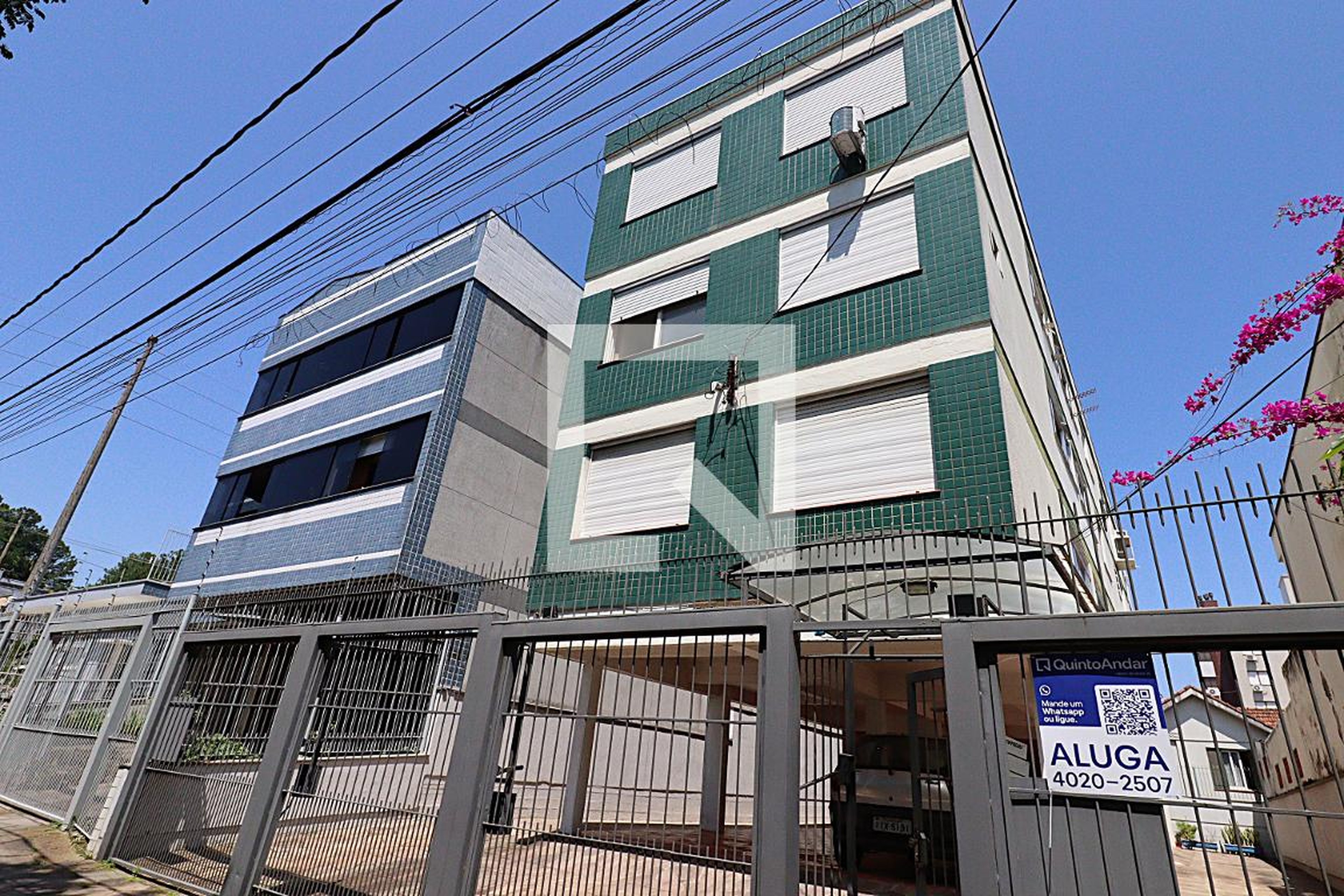Fachada do Prédio Condomínio em Avenida Dom Cláudio José Gonçalves Ponce de Leão, 437