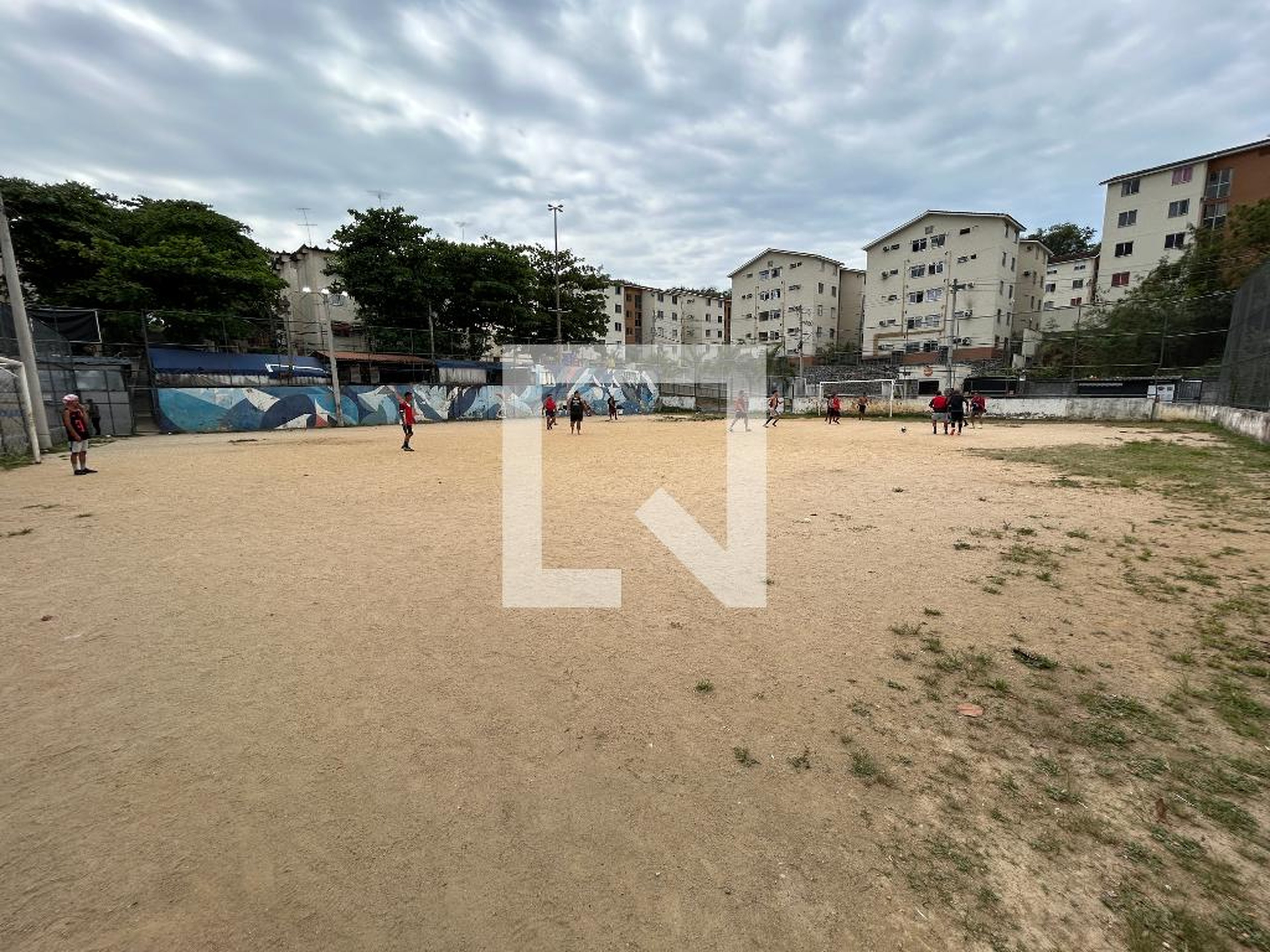 Campo de futebol - Henrique Gonzalez