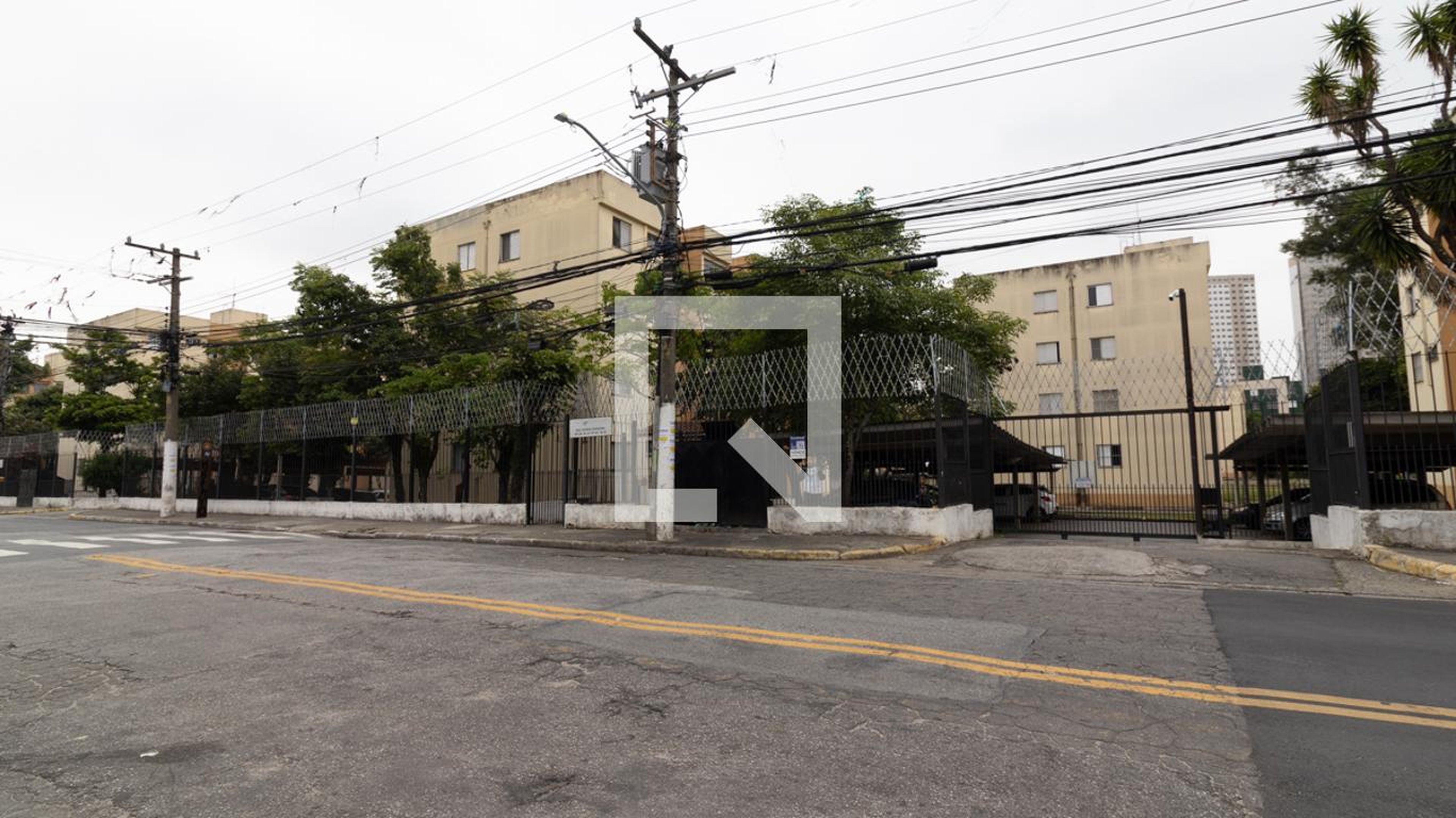 Fachada Condomínio em Rua Colônia Leopoldina, 193