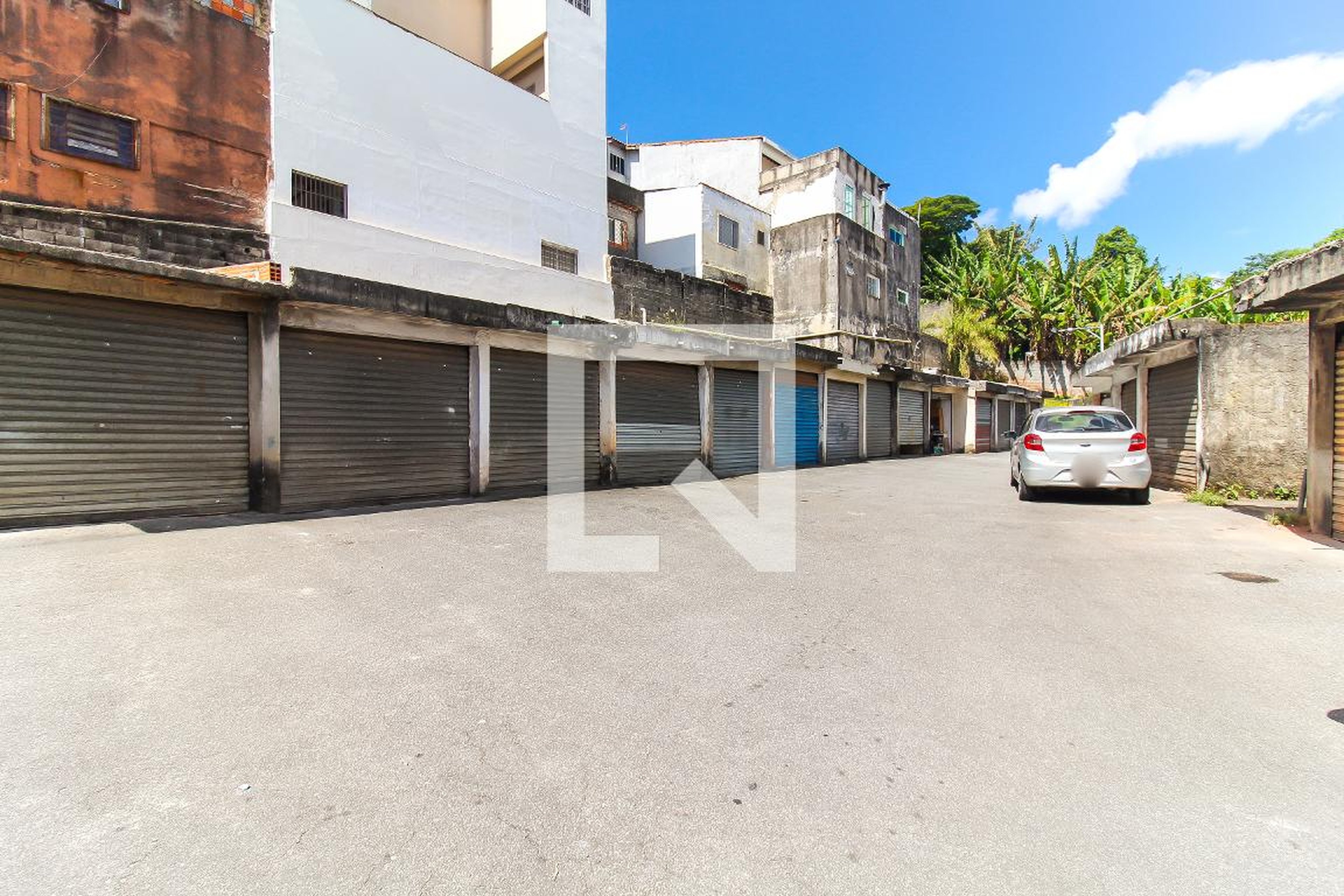 Estacionamento - Edifício Crisantemos II