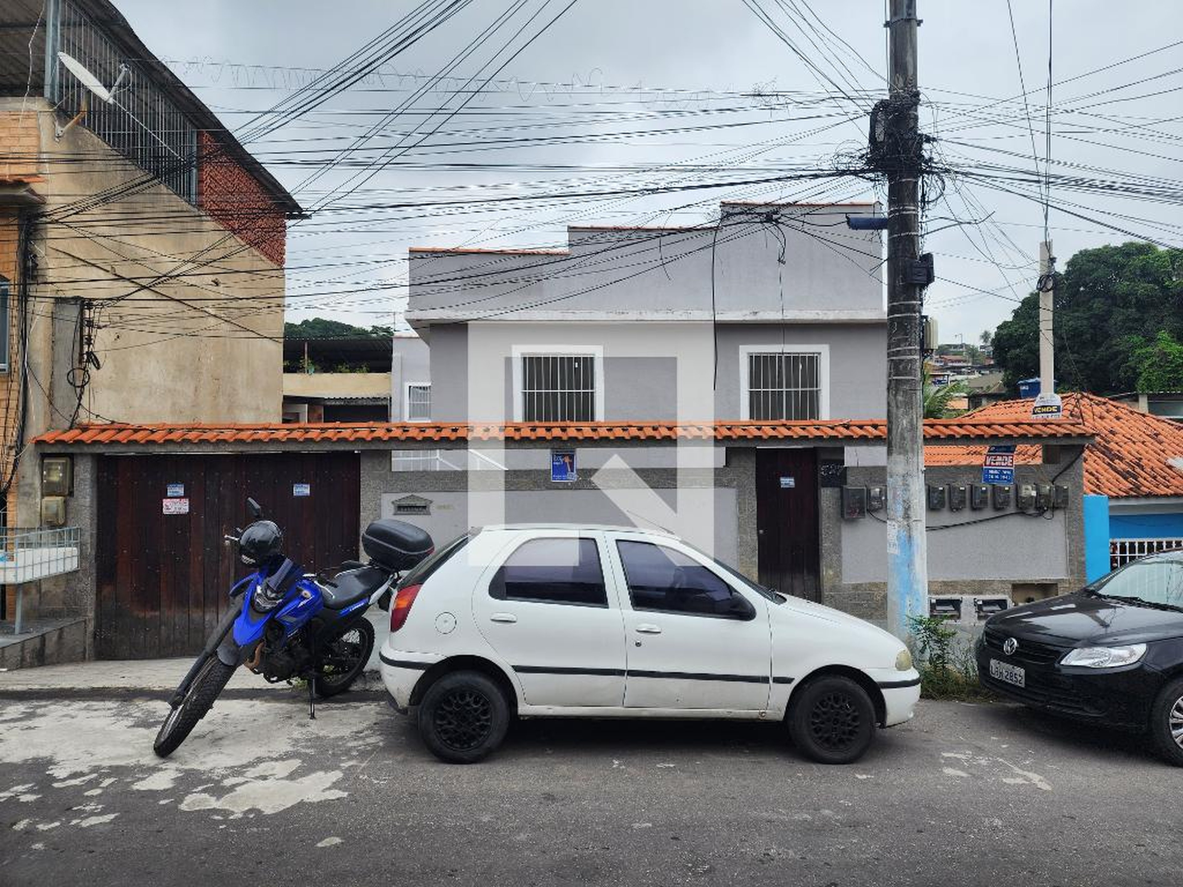 Fachada Condomínio em Rua Coronel Francisco Nunes, 527