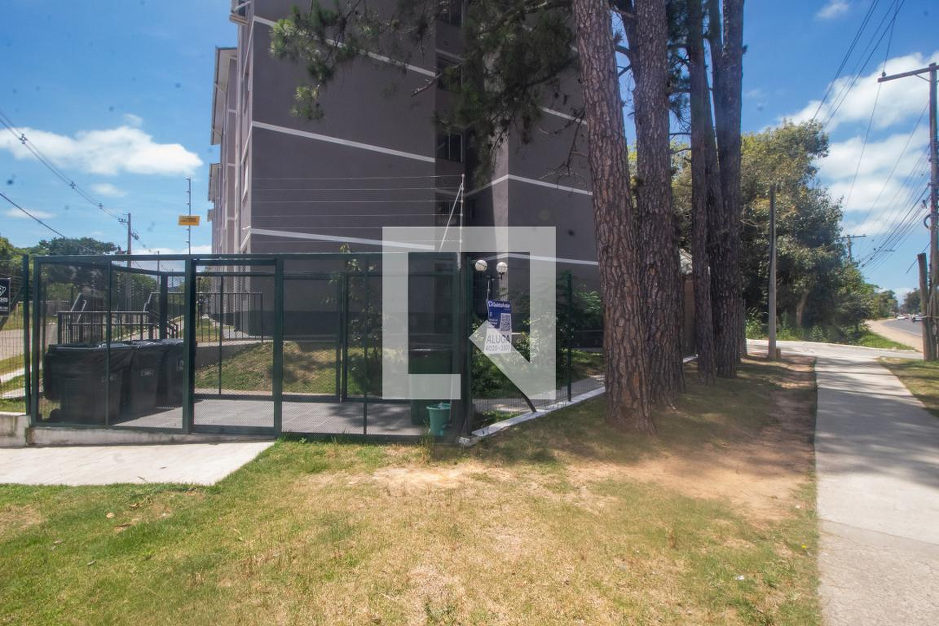 Fachada Residencial Recanto dos Pinheiros