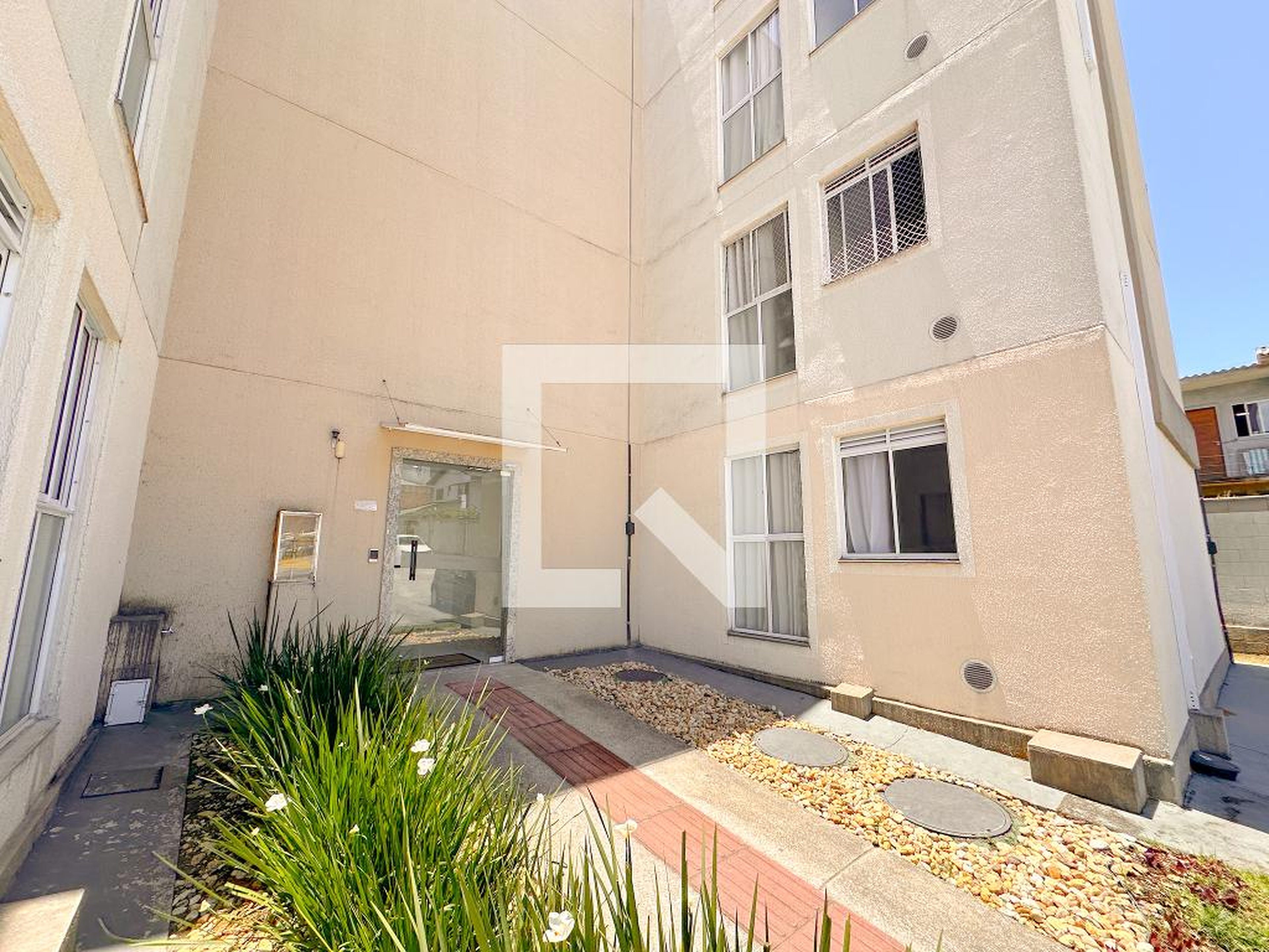 Hall de entrada - Flores do Mediterrâneo