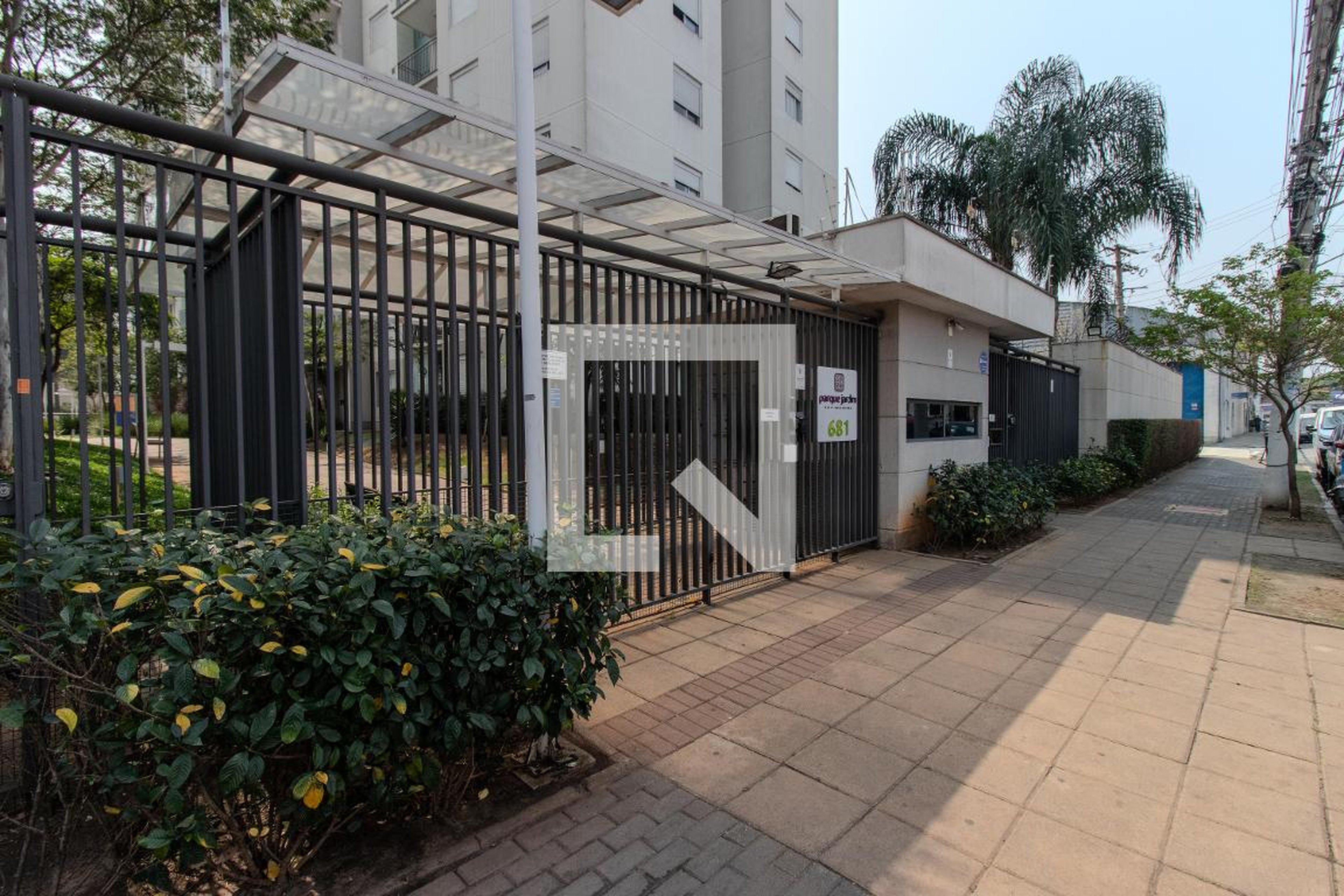 Fachada Condomínio Parque Jardim Vila Guilherme