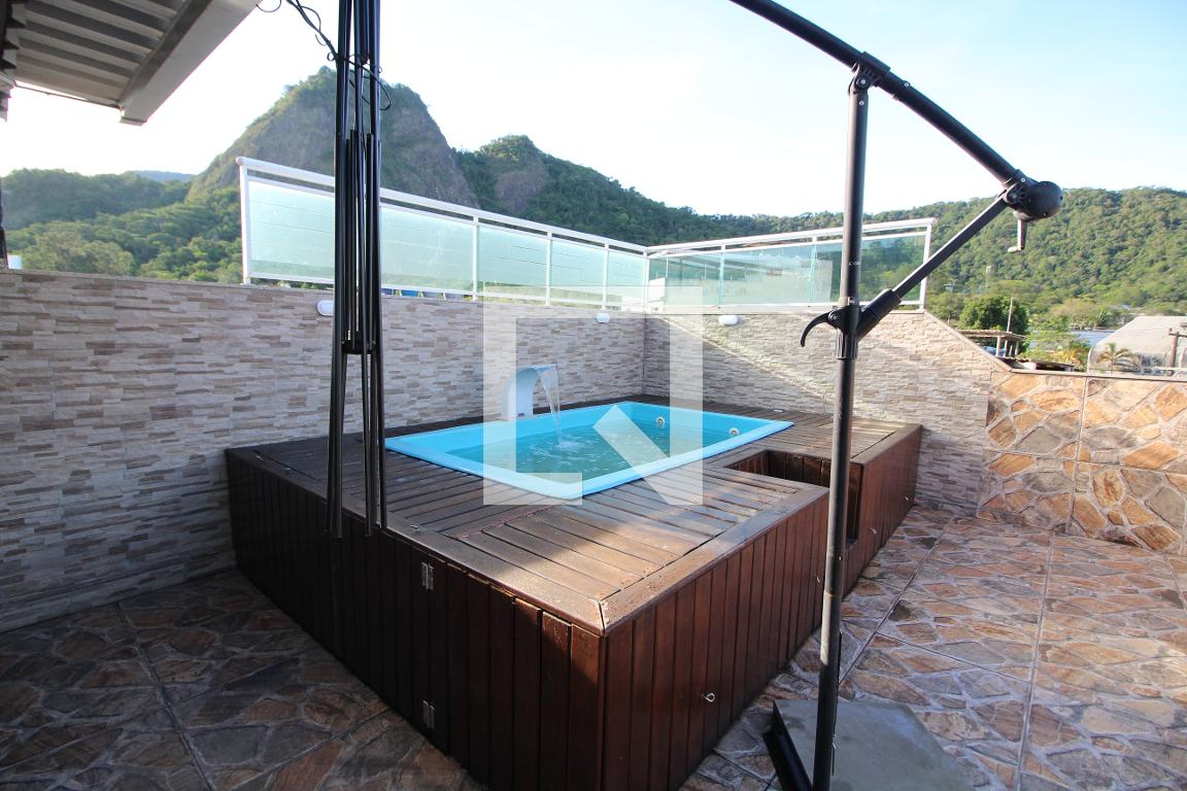 Piscina Condomínio em Rua São Marcelo, 30 - A