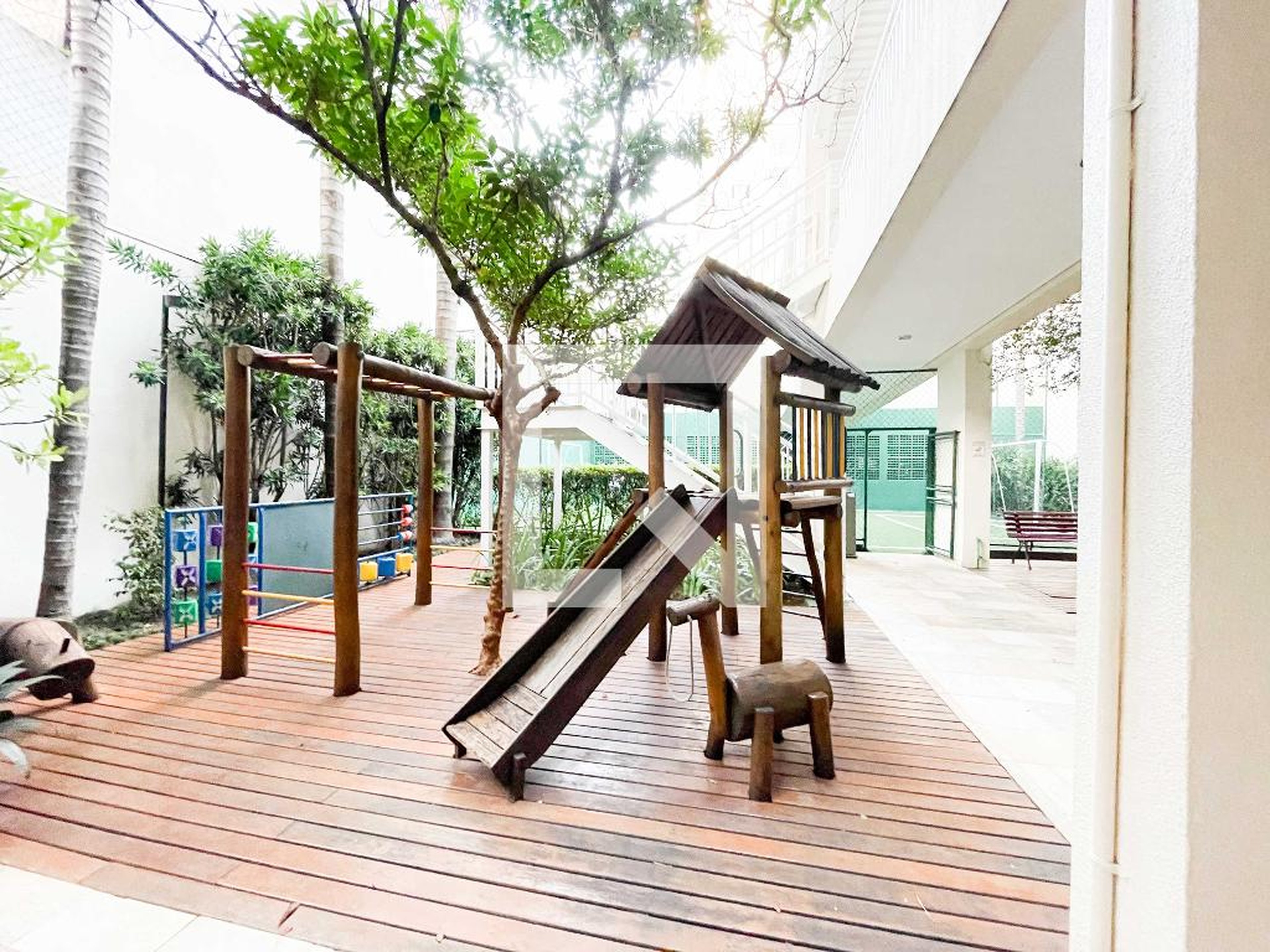 Playground - Varanda Expressions