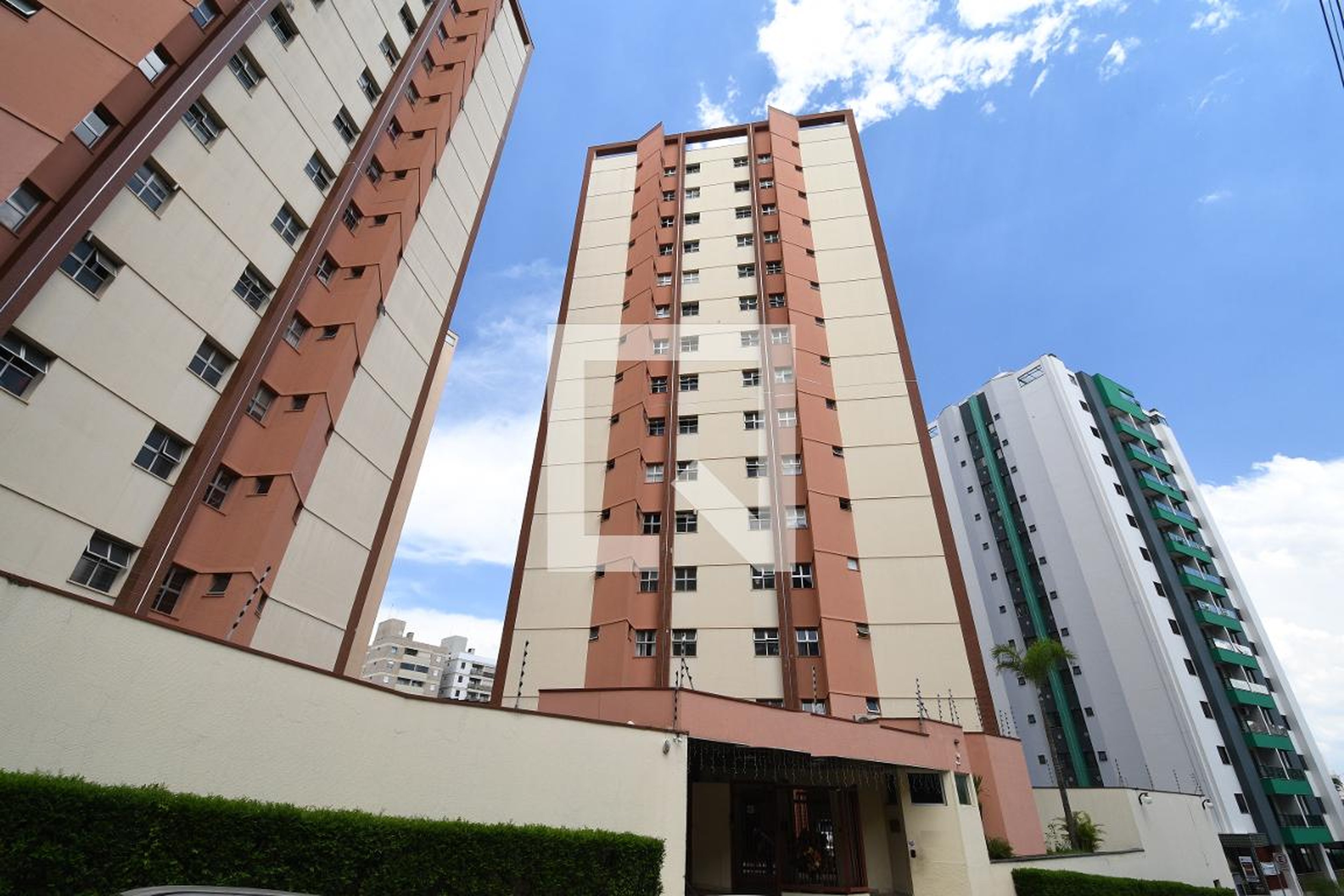 Fachada do Prédio Condomínio Classic Residence