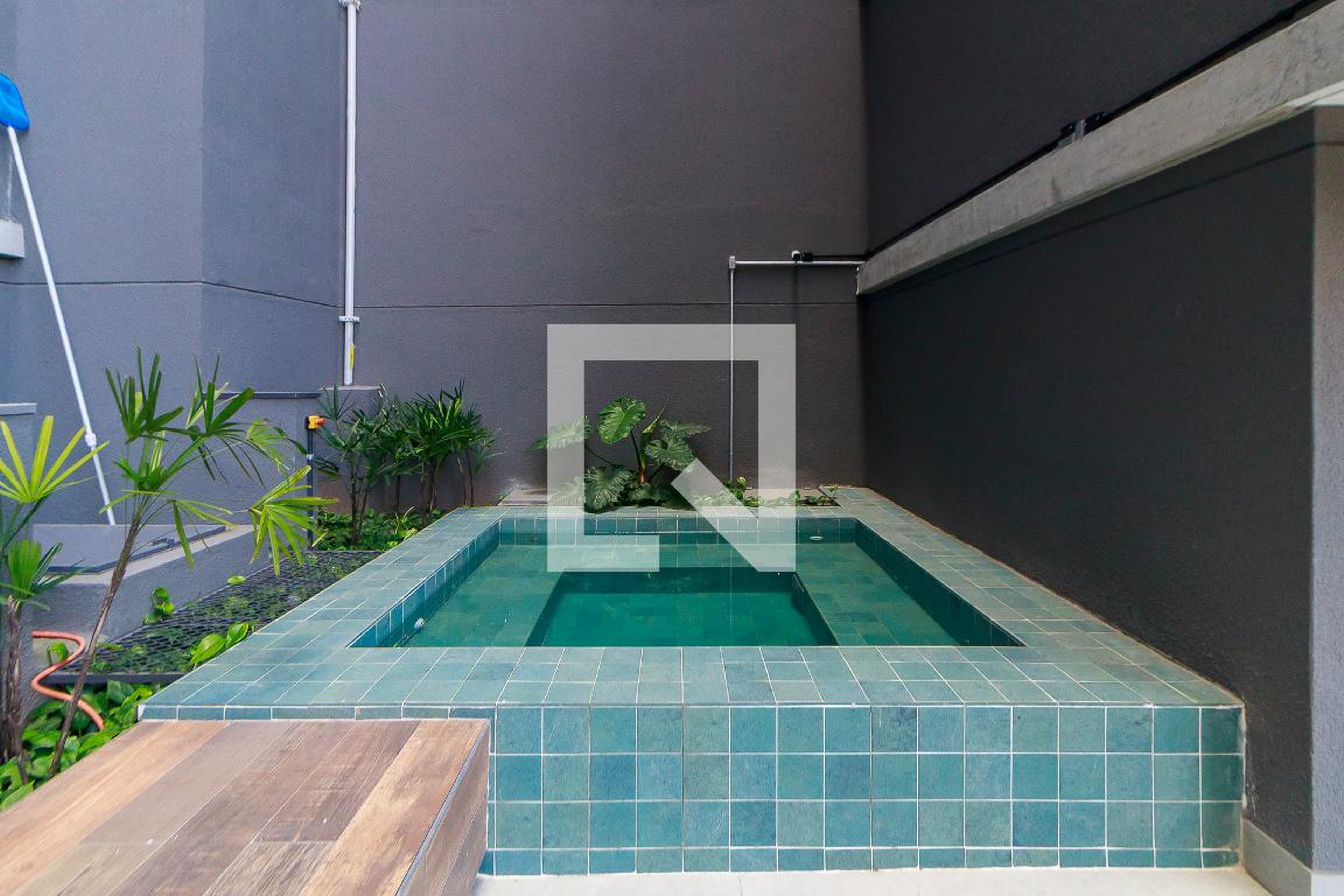 Piscina - La Vida Estilo Barroco - Grupo Lar