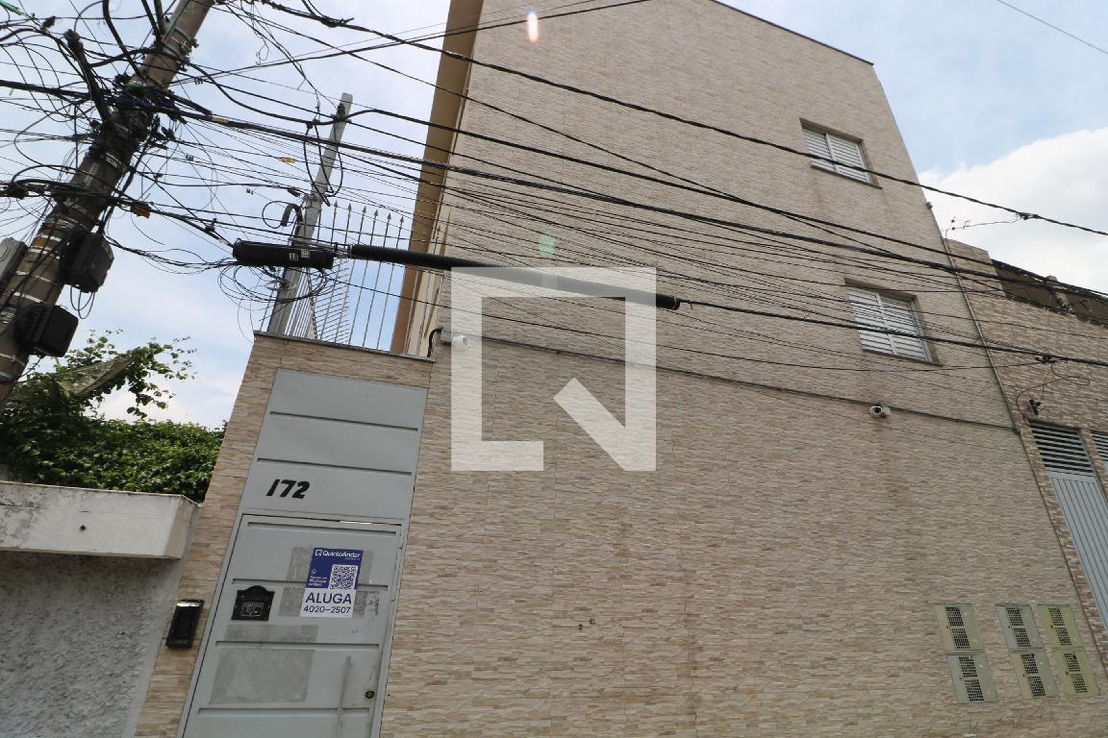 Fachada do Prédio Condomínio em Rua Francisco Queiroz Matos, 172