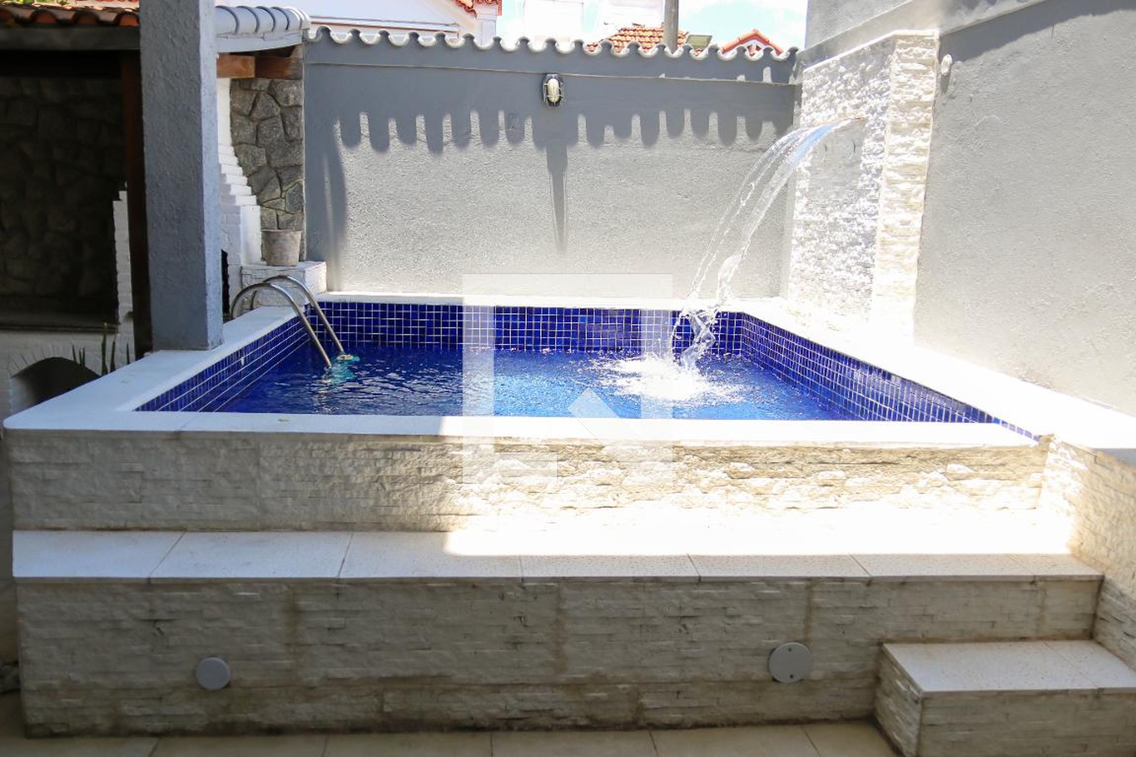 Piscina - Bairro Jardim Myriam