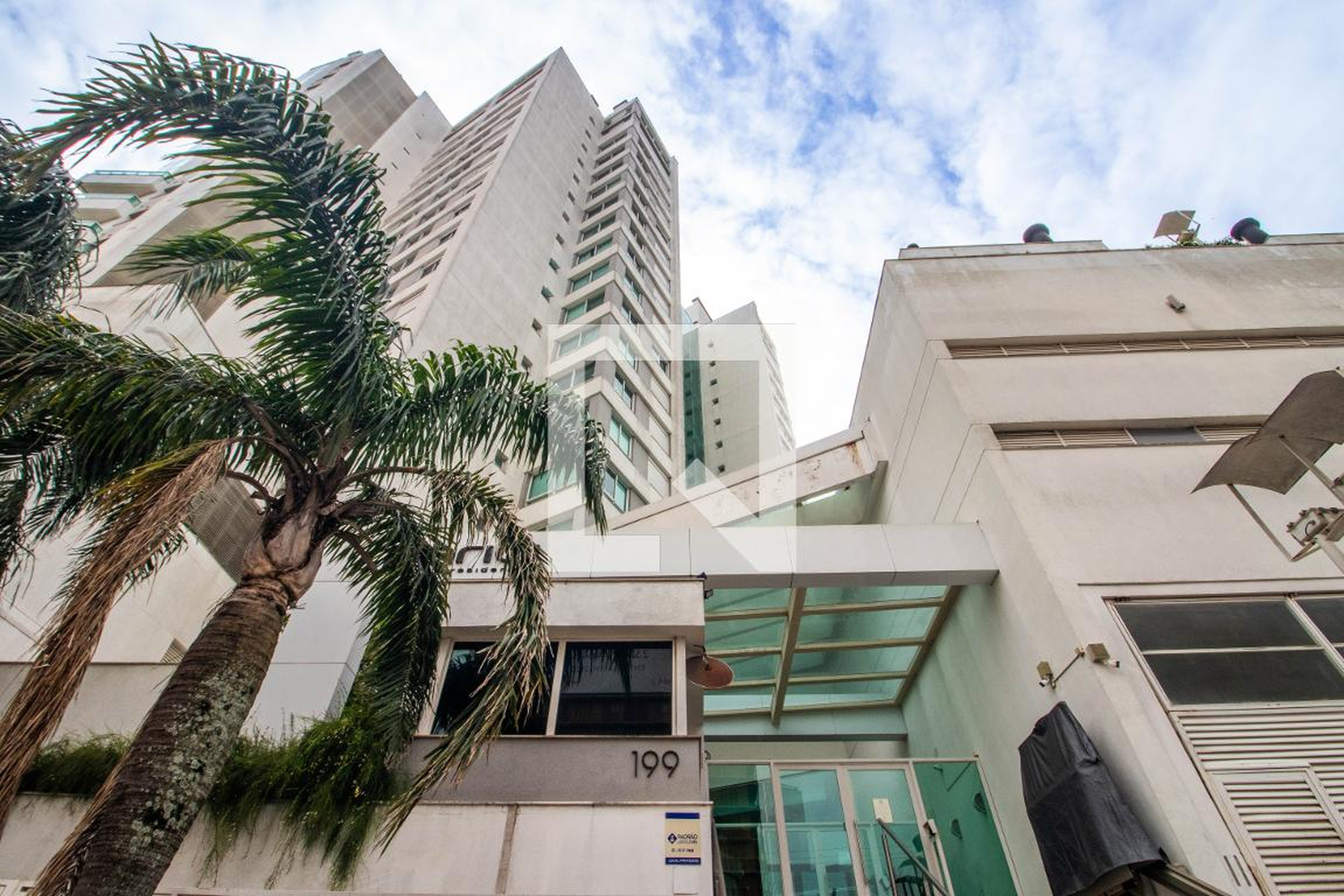 Fachada Condomínio Parigi