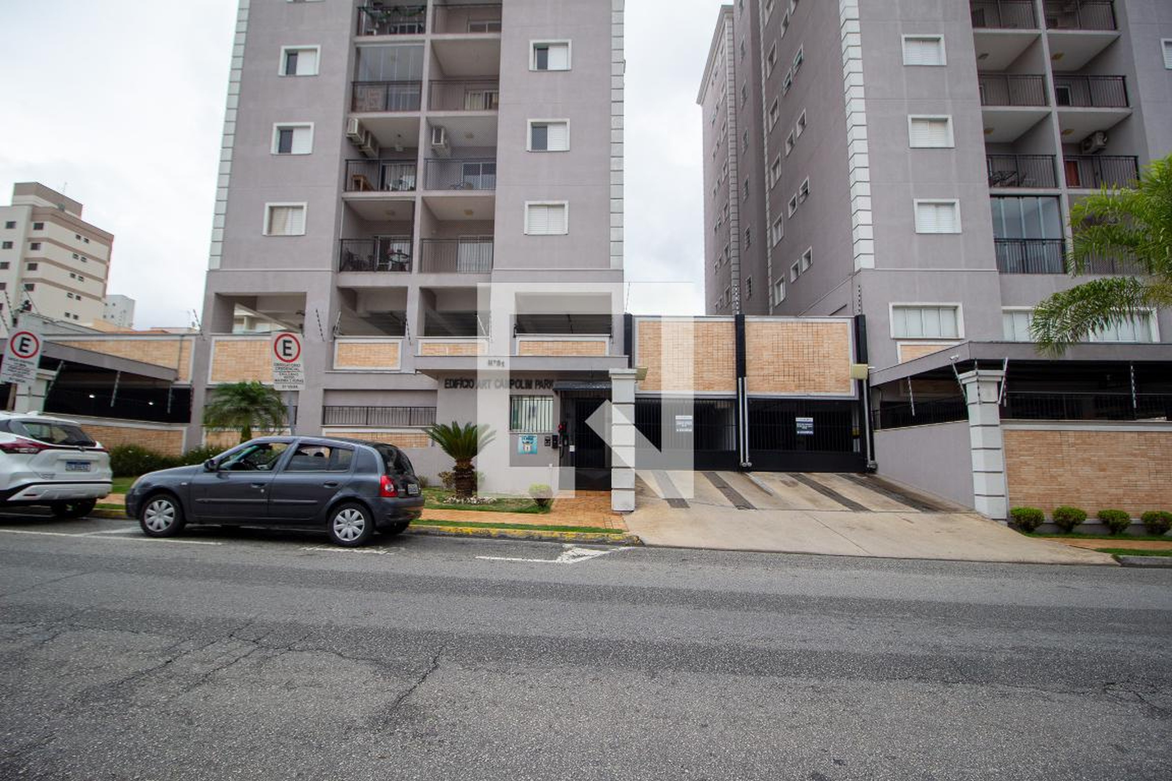 Fachada Edifício Art Campolim Park