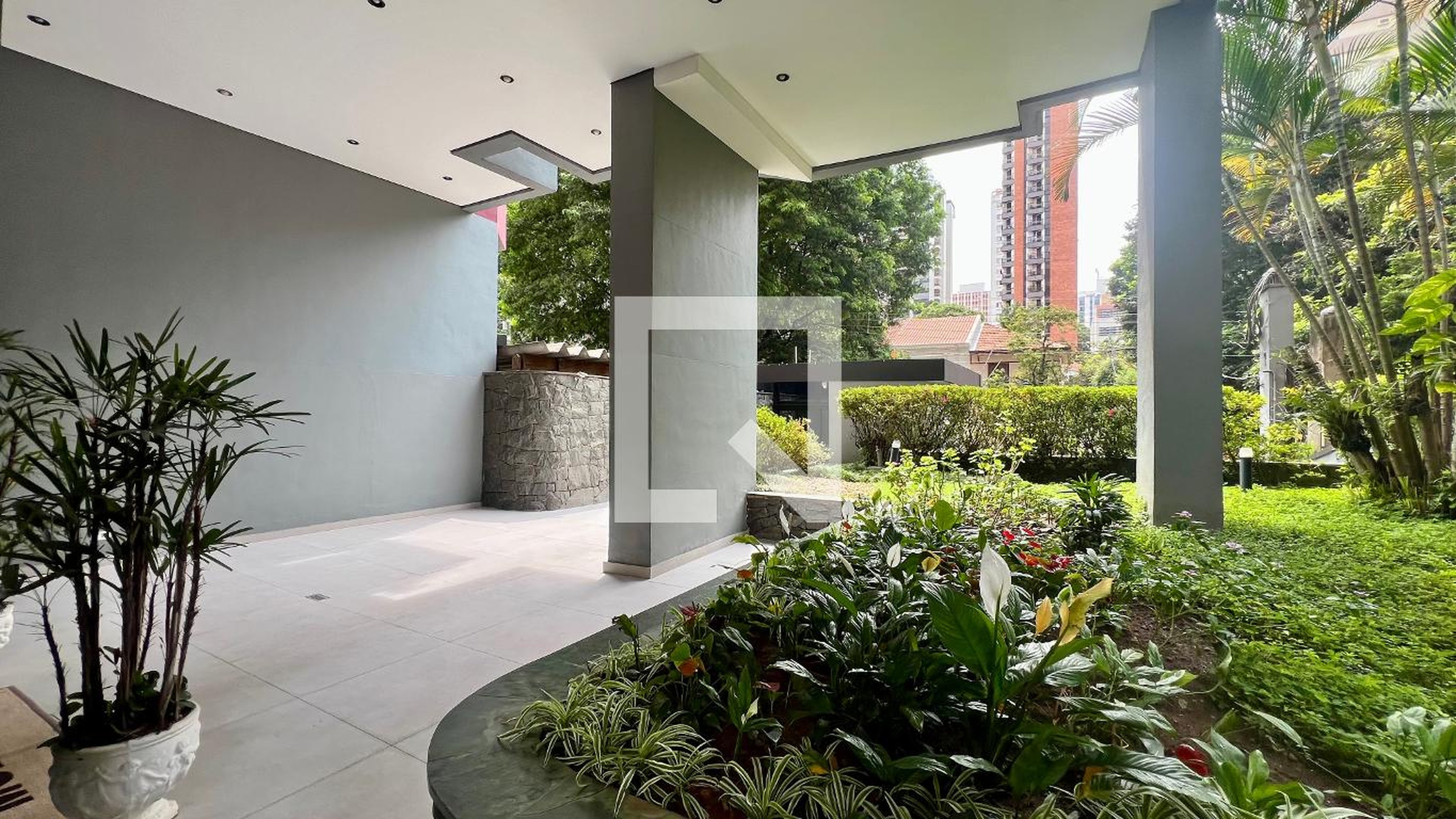 Entrada - Edifício Mozart